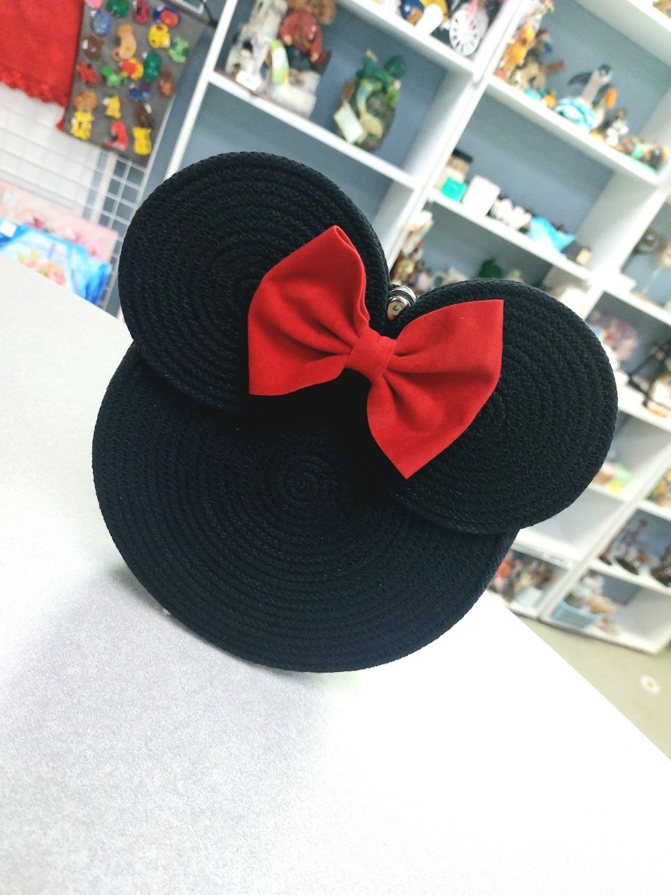 🔥 НОВИНКИ В «ЧУДЕСАХ»! СУМКИ ИЗ ШНУРА — ЛЁГКИЕ, СТИЛЬНЫЕ.
Эти сумки словно сплетены из летнего ветерка — легкие, прочные, лаконичные, но с характером!
✔ Шнур держит форму, не утяжеляет образ | Сетка — социальная сеть от hh.ru