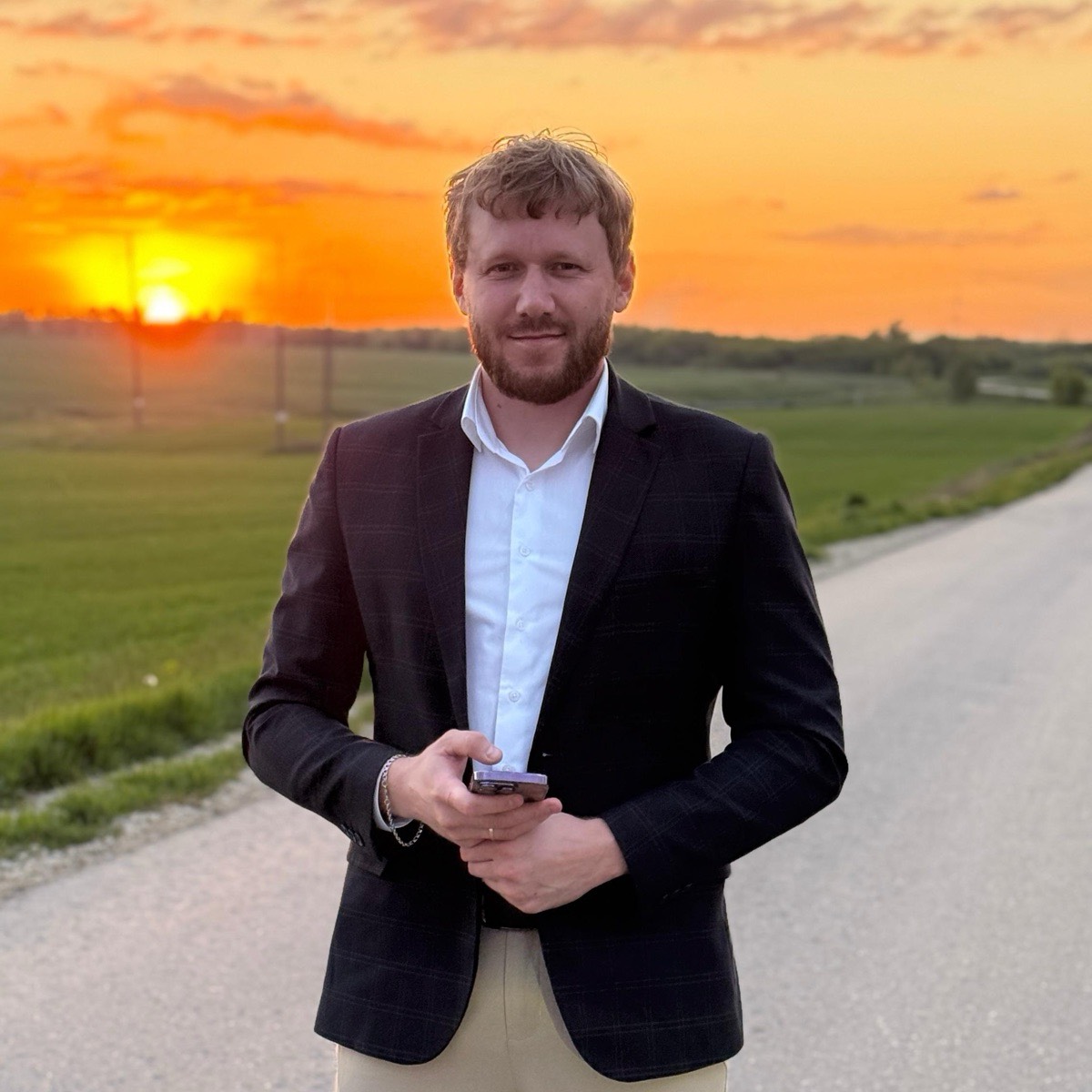 Евгений Халтамов | Сетка — социальная сеть от hh.ru