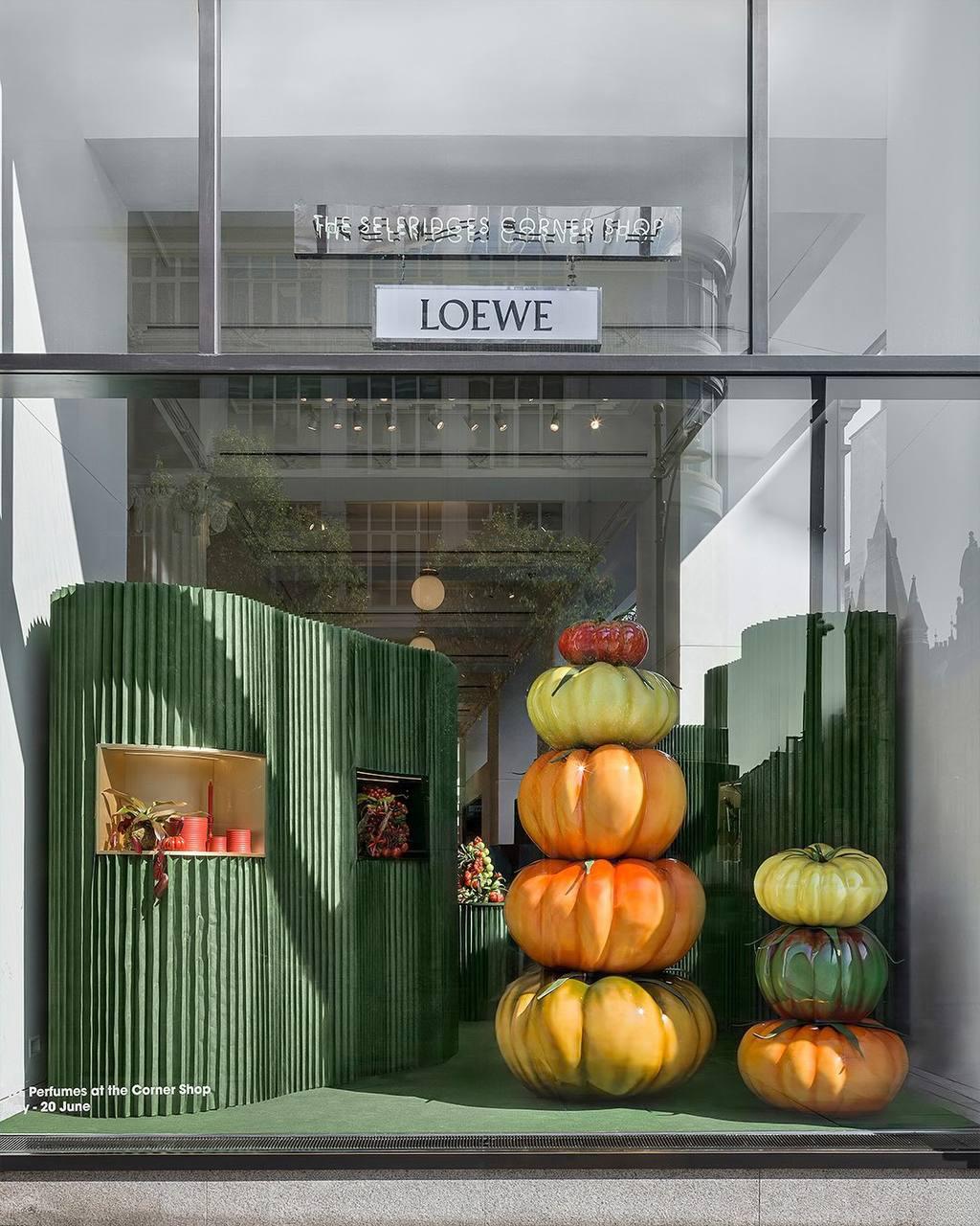 Феномен Loewe: Как бренд превращает творчество в маркетинговую силу
Loewe – это символ тонкой грани между традиционным искусством и современной модой | Сетка — социальная сеть от hh.ru