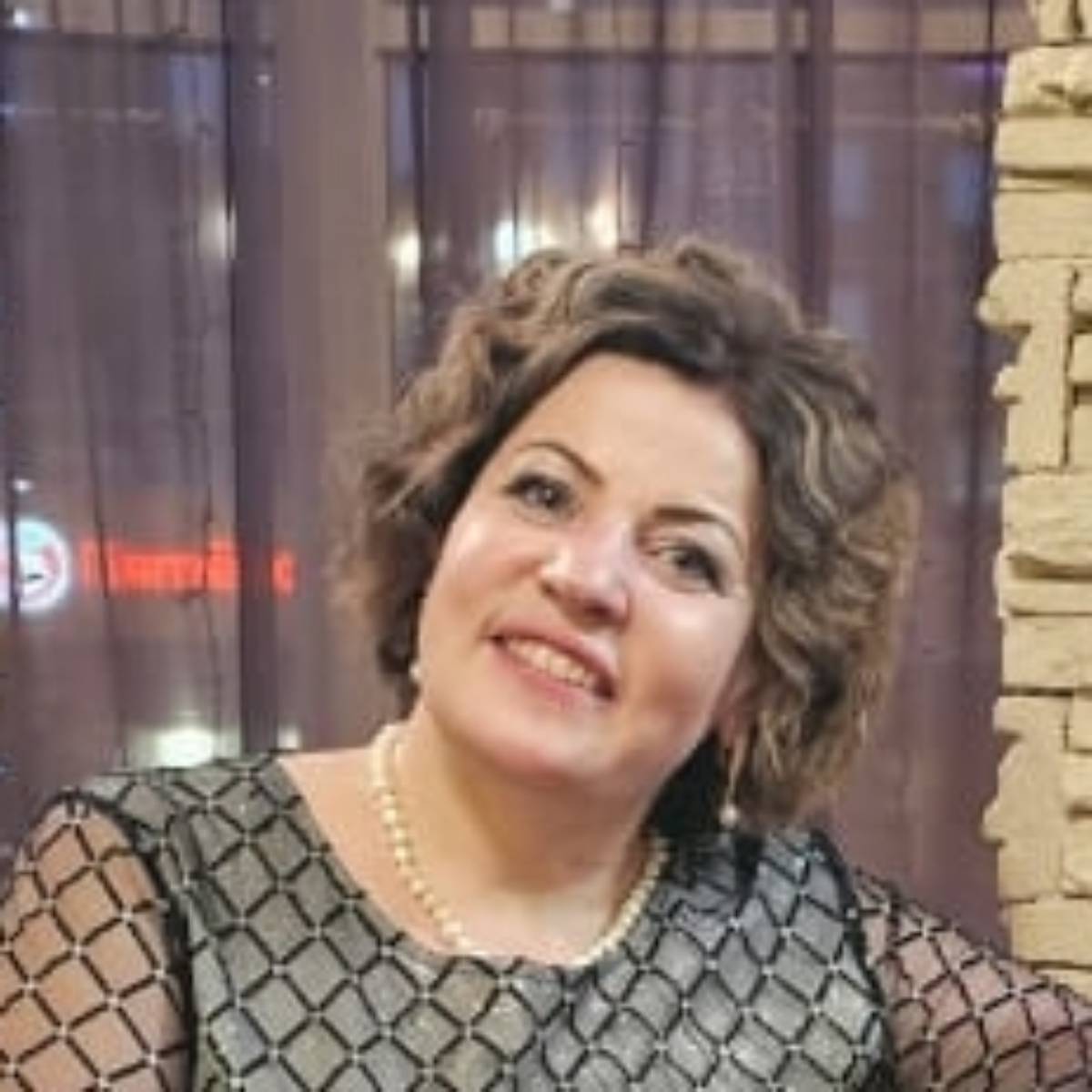 Елена Левченко