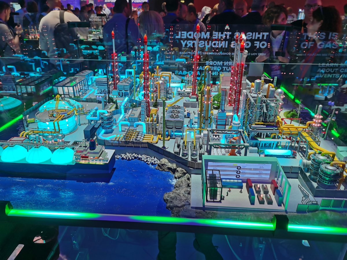 Positive hack days fest 2025 и standoff 15 - события, рекомендованные к помещению. Много интересных практических и теоретических докладов и масштабная кибербитва | Сетка — социальная сеть от hh.ru