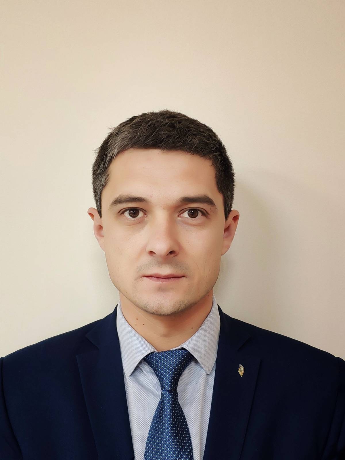 Заур Ибрагимов | Сетка — социальная сеть от hh.ru