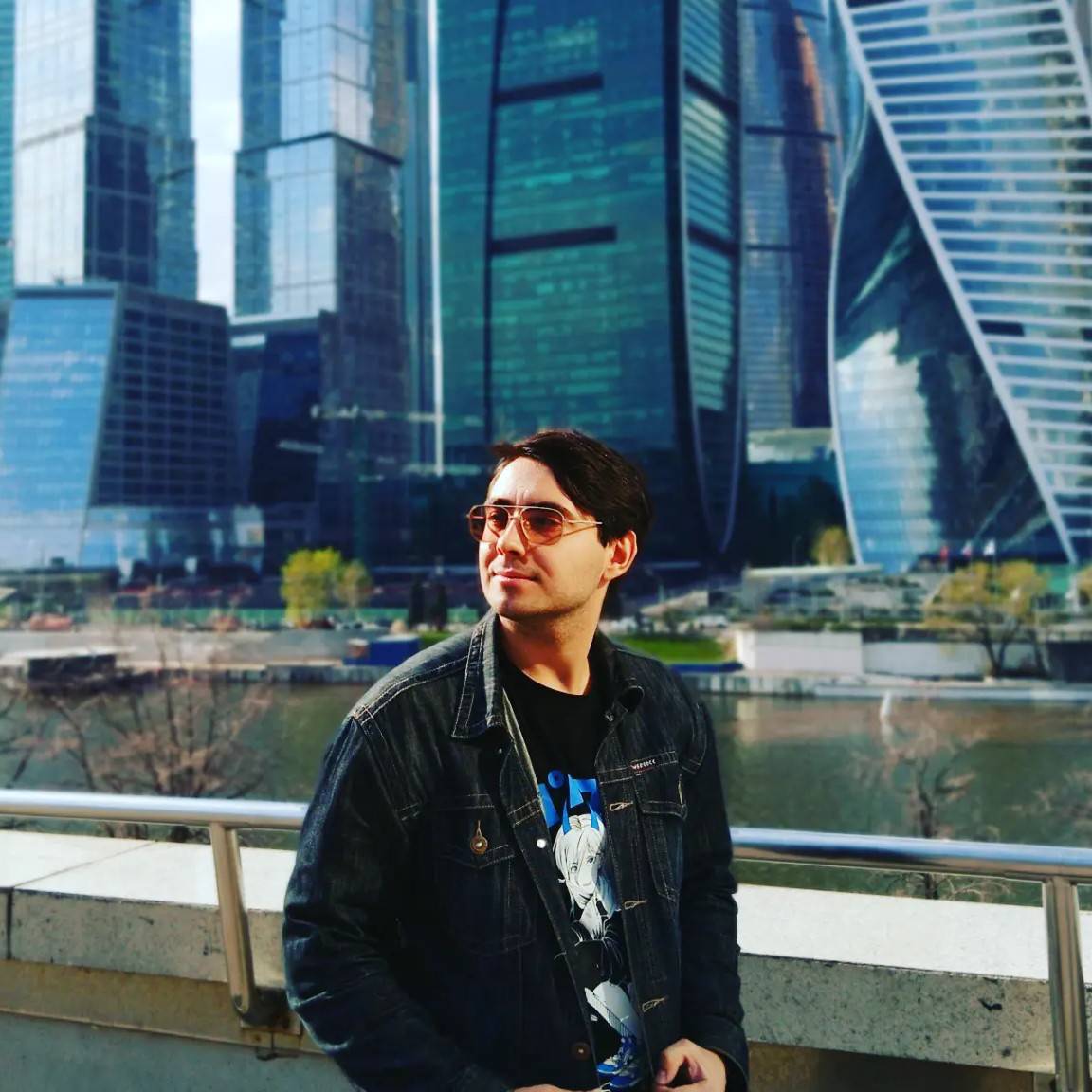 Максим Антонов
