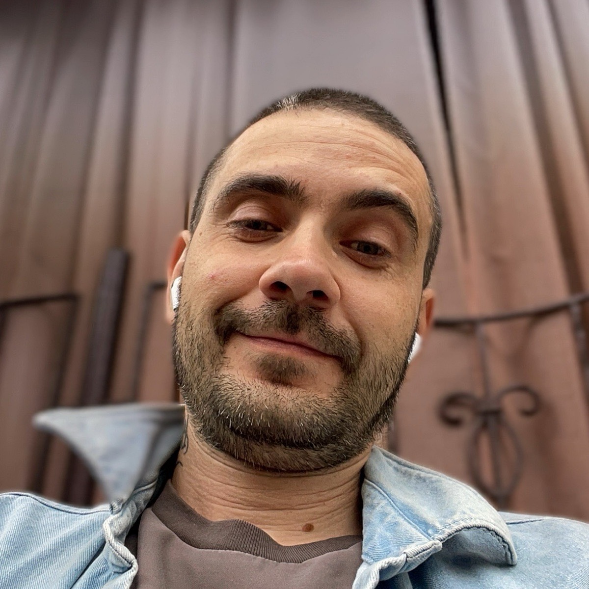 Лебедев Владимир