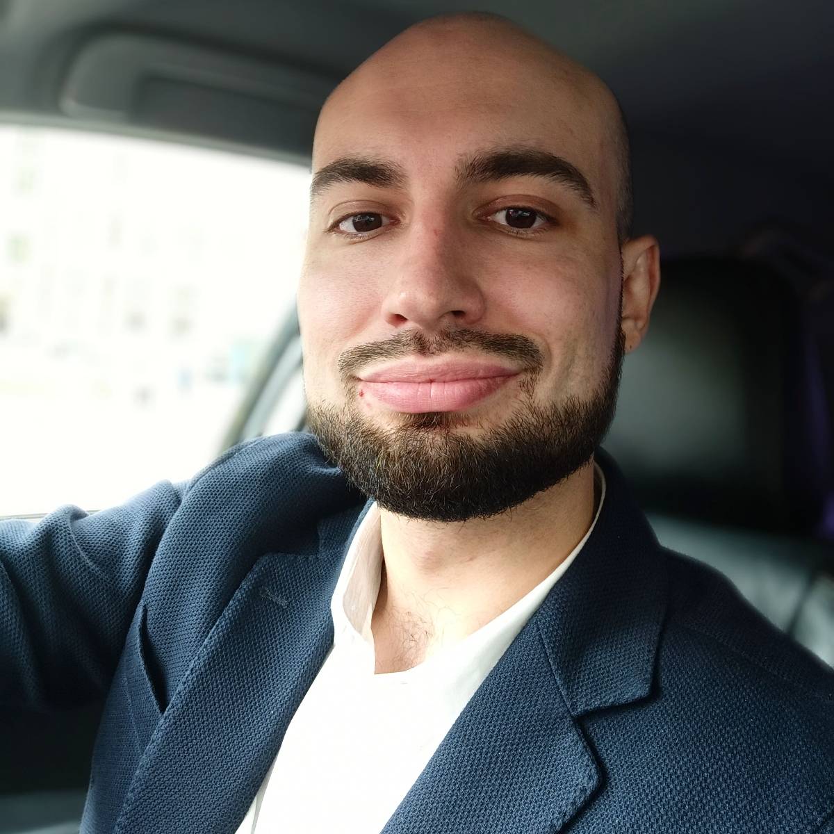 Руслан Жуков | Сетка — социальная сеть от hh.ru