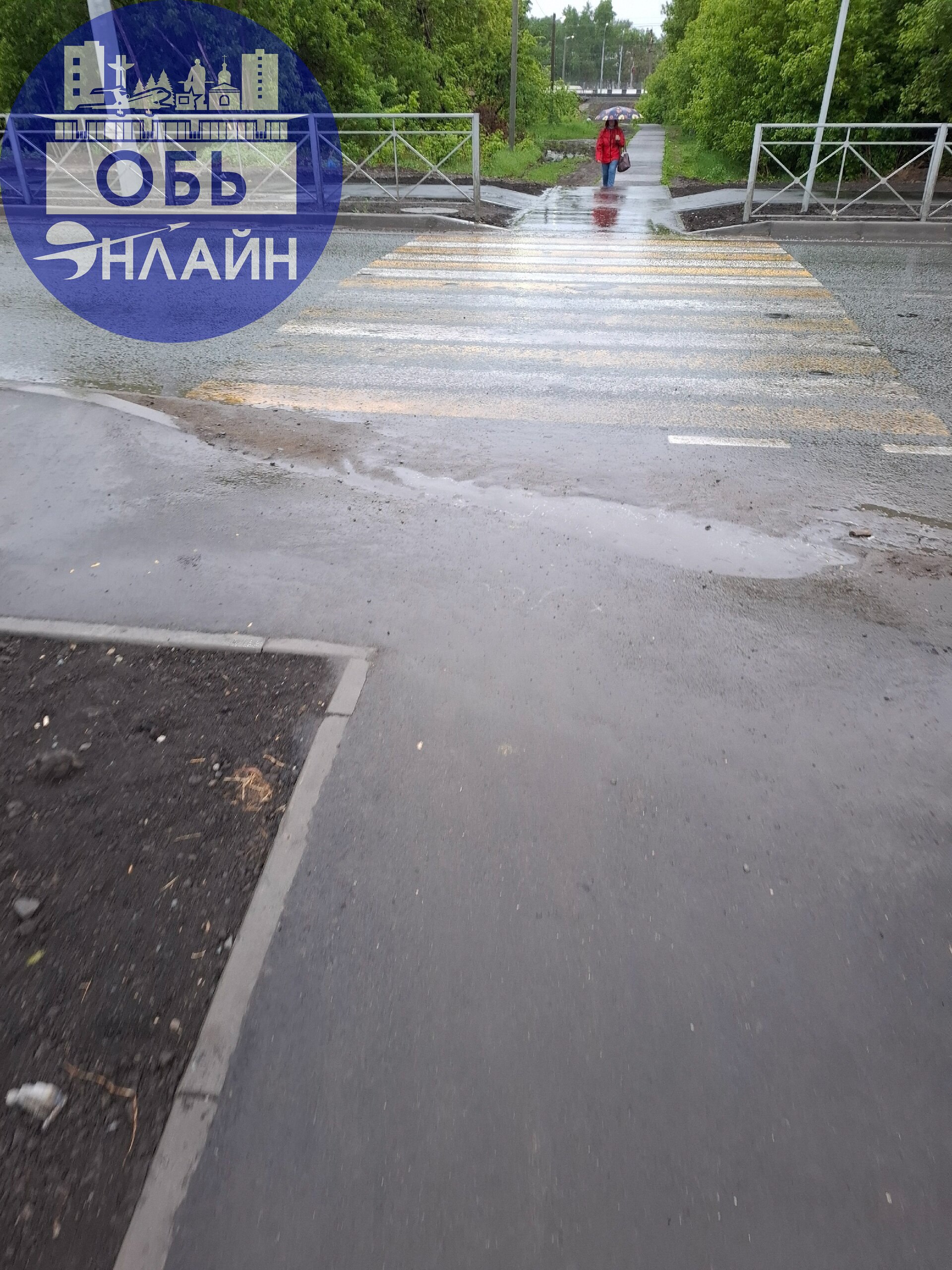 ↗ Уважаемая администрация, в эту впадину между тротуаром и дорогой устронять будете? На пересечении Октябрьской и Строительной?
vk.com
Подробнее на https://vk.com/ob | Сетка — социальная сеть от hh.ru