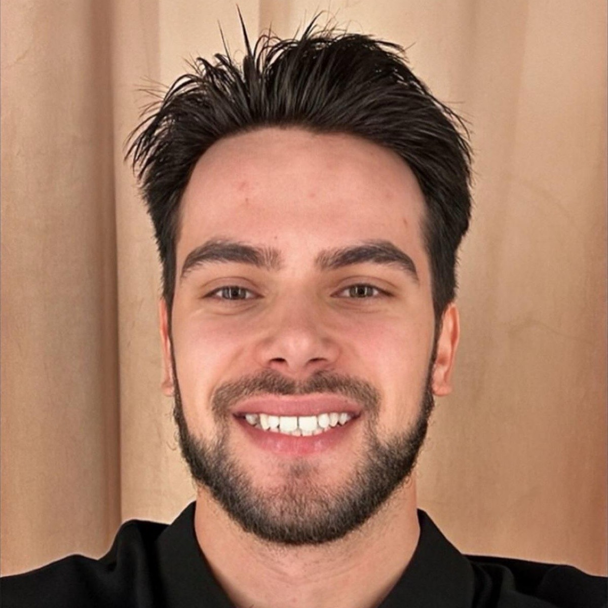 Vakhita Aidaev | Сетка — социальная сеть от hh.ru