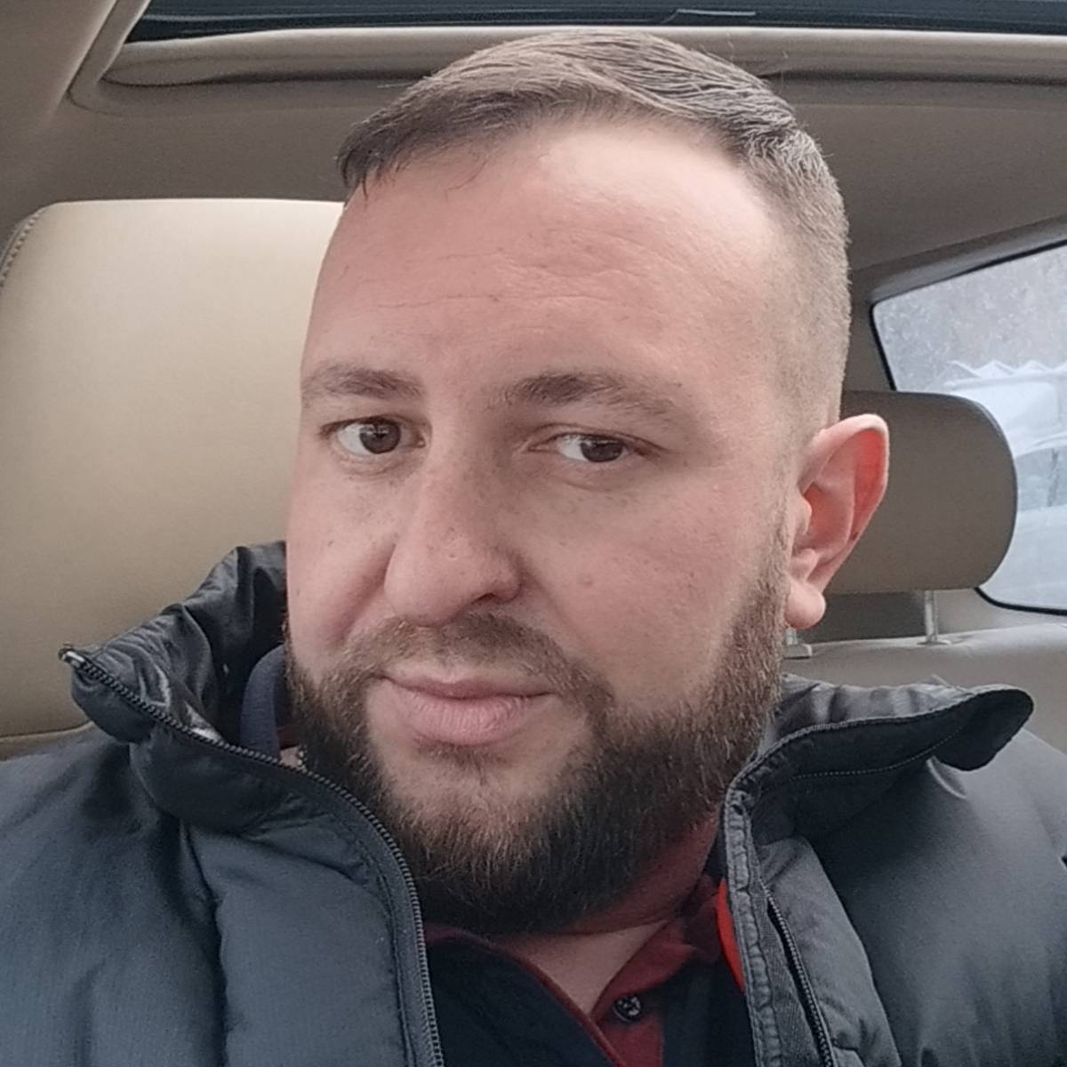 Максим Топорков