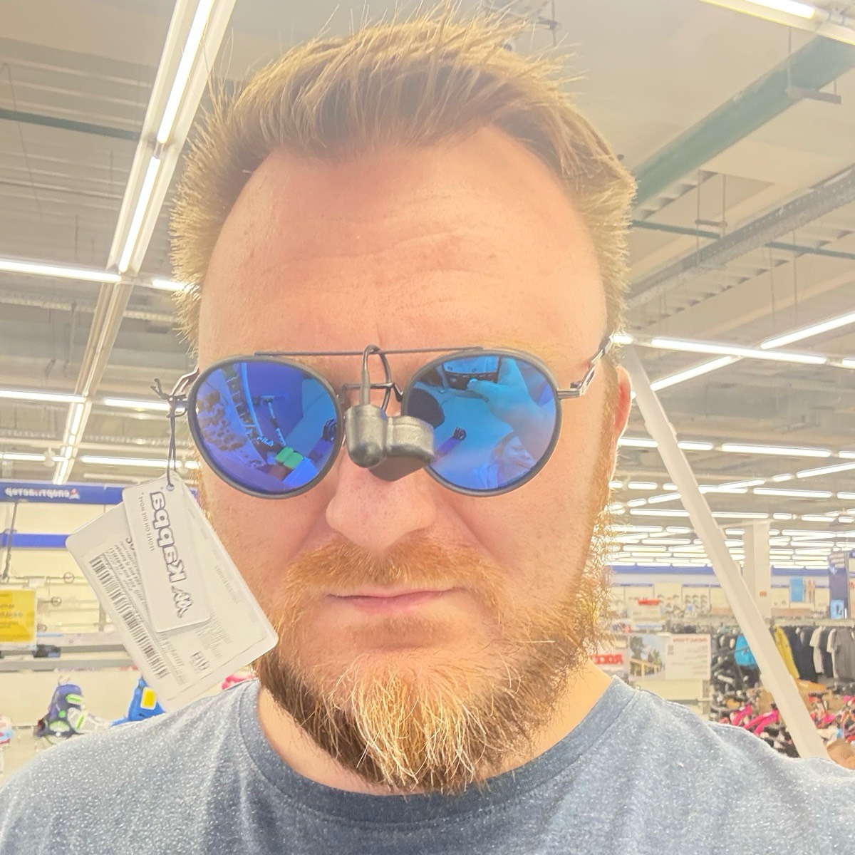 Александр Первов