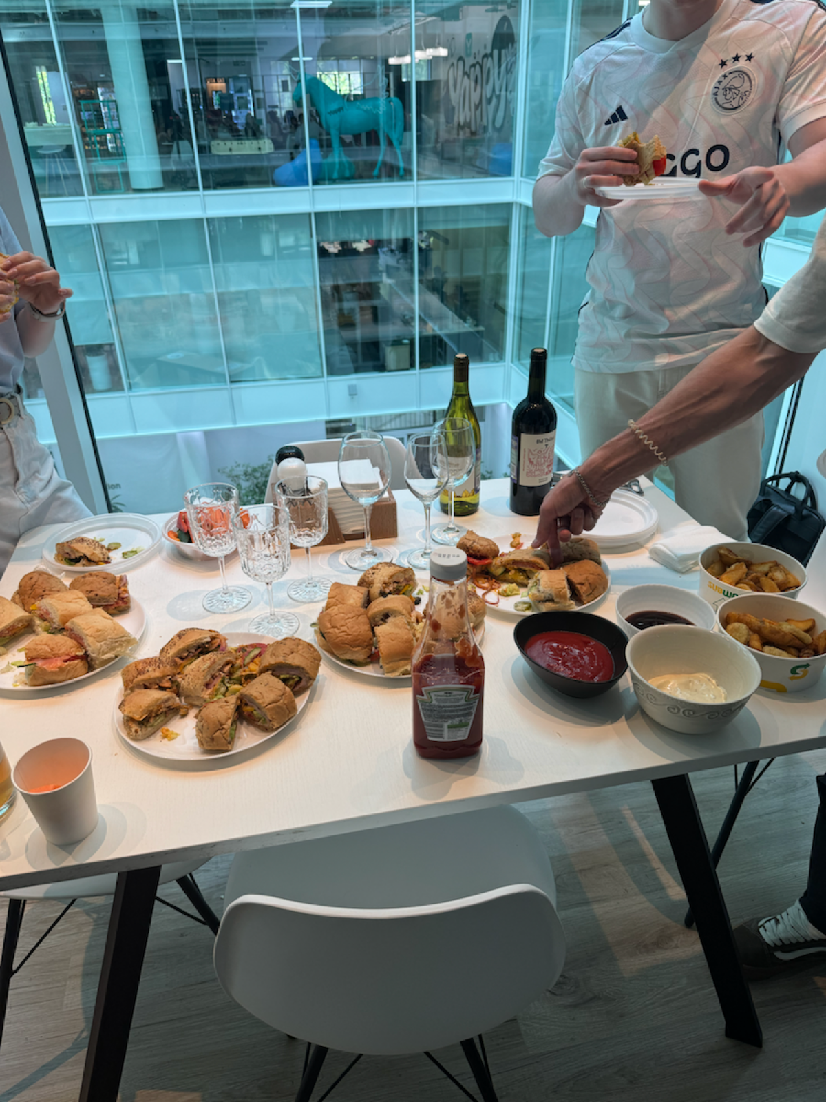 🍴 Гайд по проставам на ДР / увольнение | Сетка — социальная сеть от hh.ru