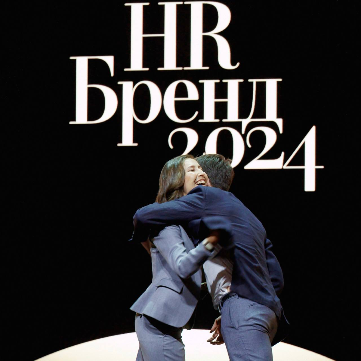 Как прошла Премия HR-бренд — 2024
Вчера мы в 19-й раз вручили награды за лучшие HR-практики в стране | Сетка — социальная сеть от hh.ru