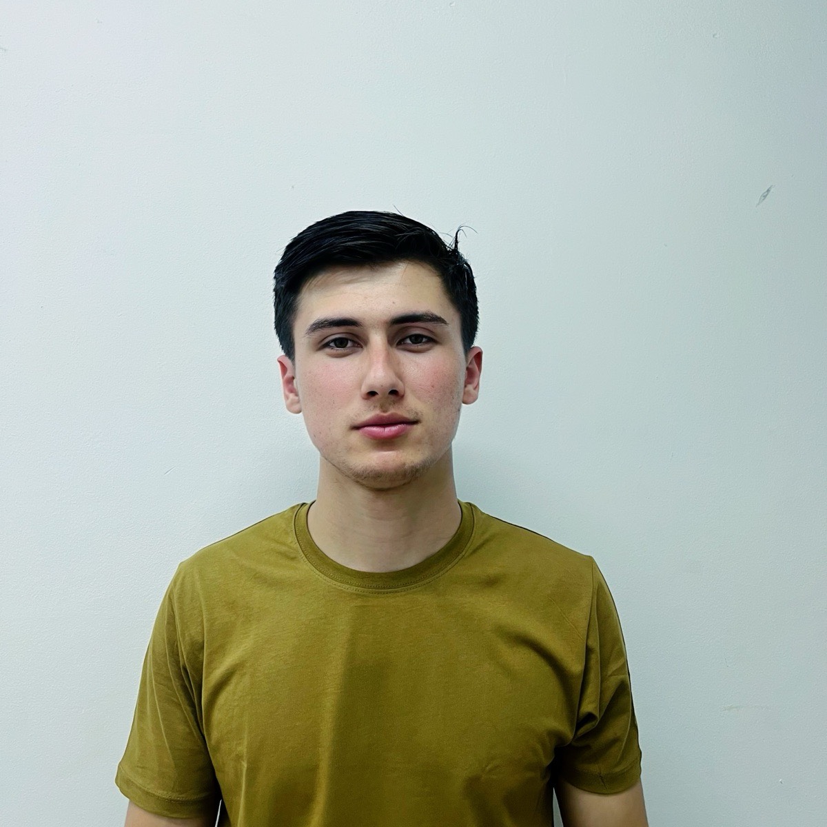 Некруз Хайдаров