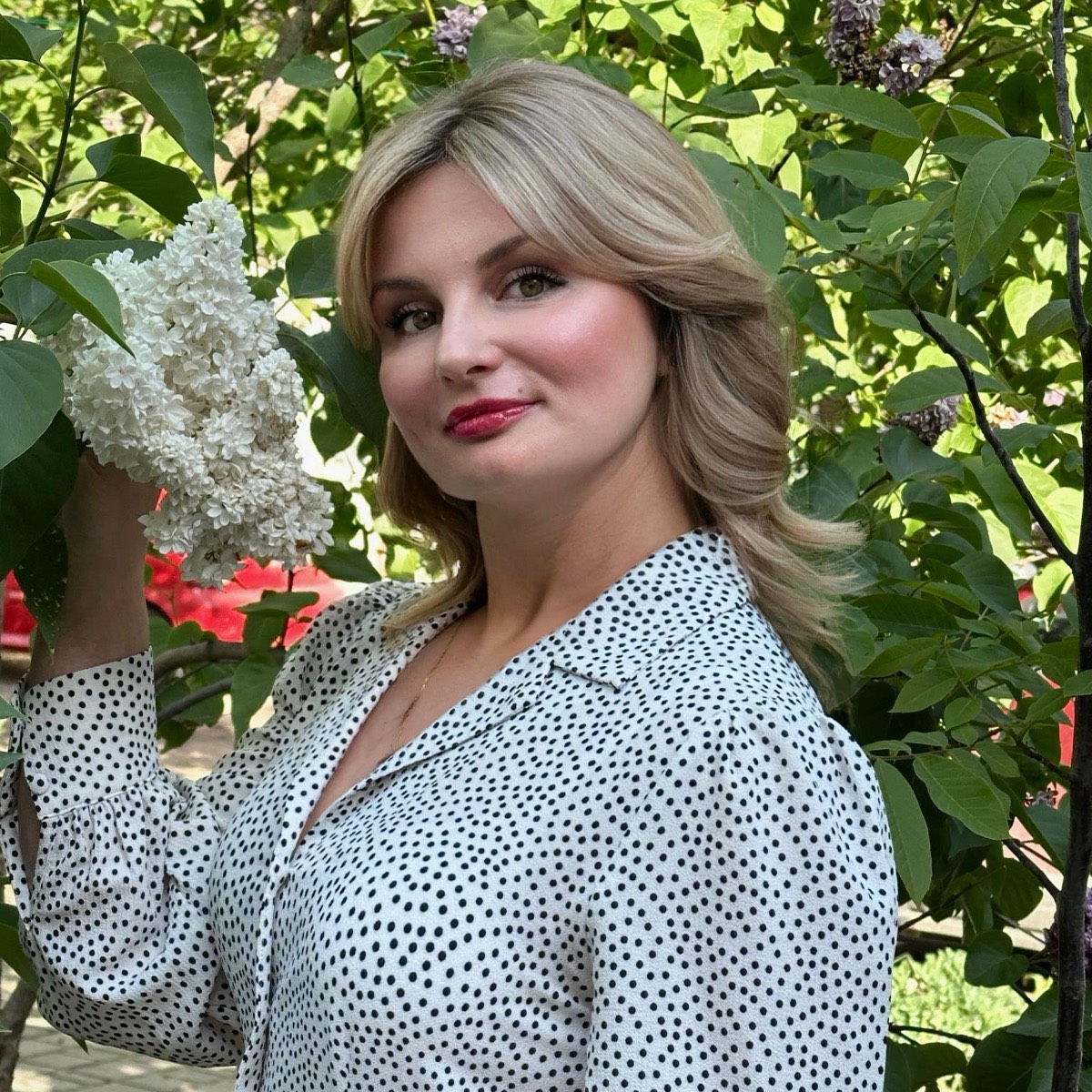 Наталья Свкова