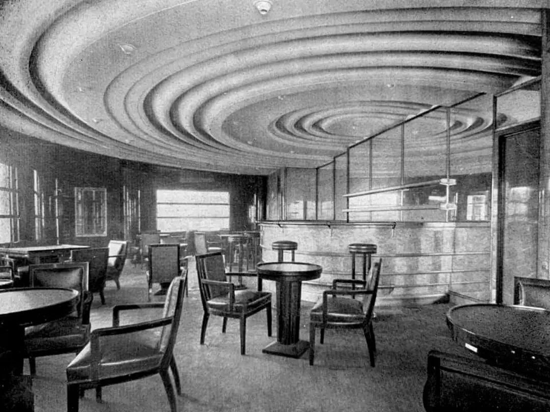 Одним из символов ар-деко стал океанский лайнер SS Normandie. Таким же символом мог стать и другой французский корабль, SS L'Atlantique, если бы не его трагичная судьба | Сетка — социальная сеть от hh.ru