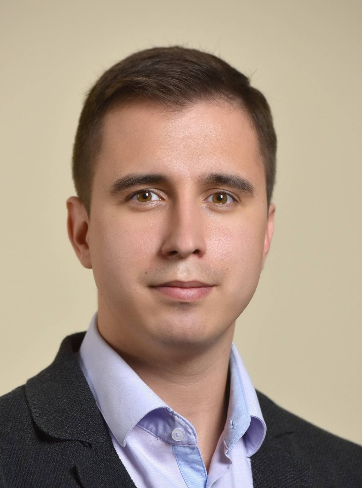 Денис Васюнин