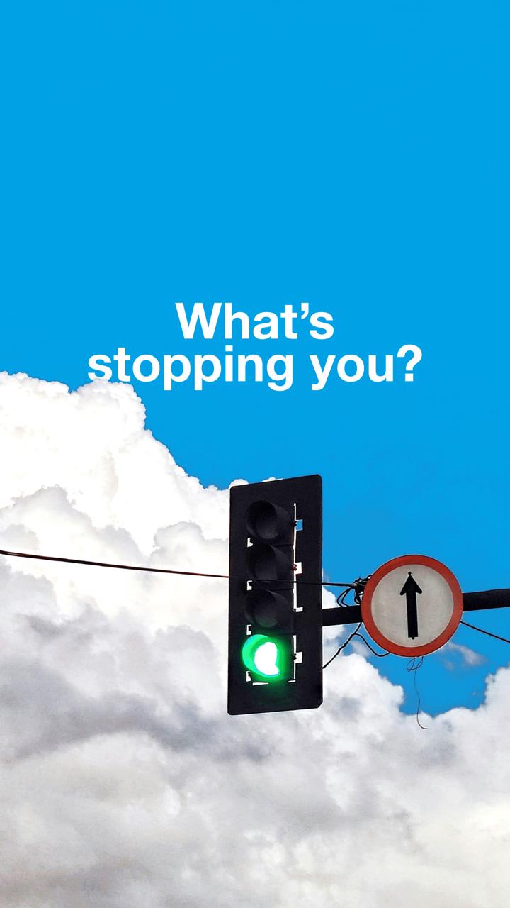 Первый день лета, первая сезонная подборка обоев от наших дизайнеров! В комплект входят не только варианты заставок со слоганом и логотипом, но и поддерживающие послания от всей редакции 🩵
Сохраняйте,... | Сетка — социальная сеть от hh.ru