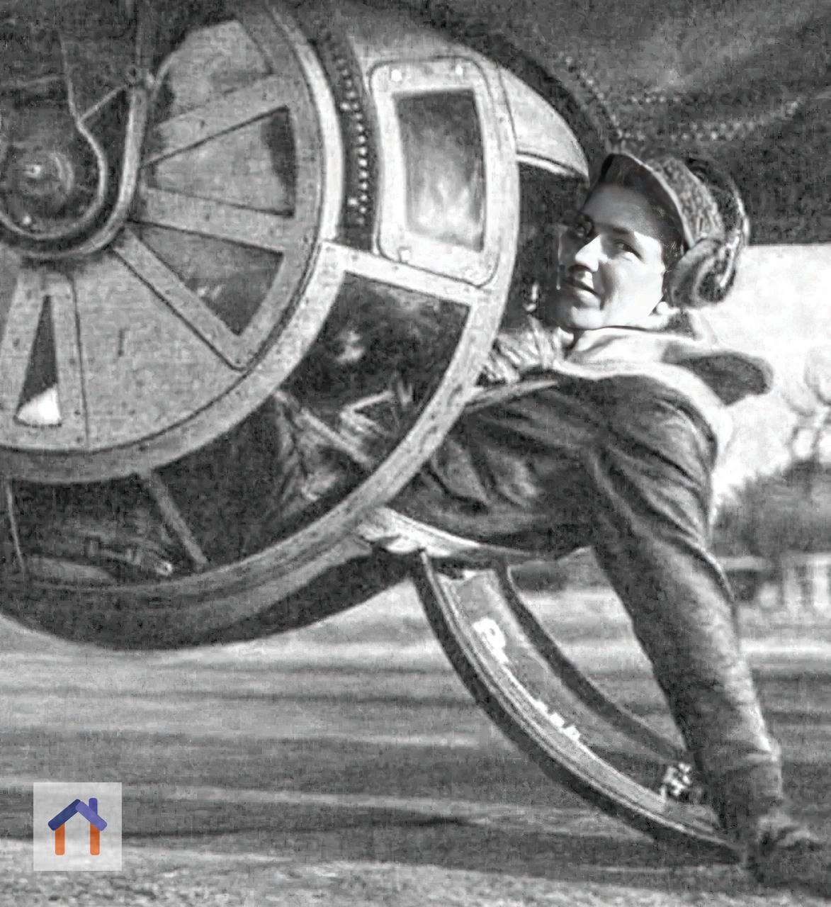 В 1943 году во Франции немцы подбили американский бомбардировщик B-17. На высоте 67000 м над землей стрелок шаровой турели Алан Мэджи выпал из самолета. Парашюта у него не было | Сетка — социальная сеть от hh.ru