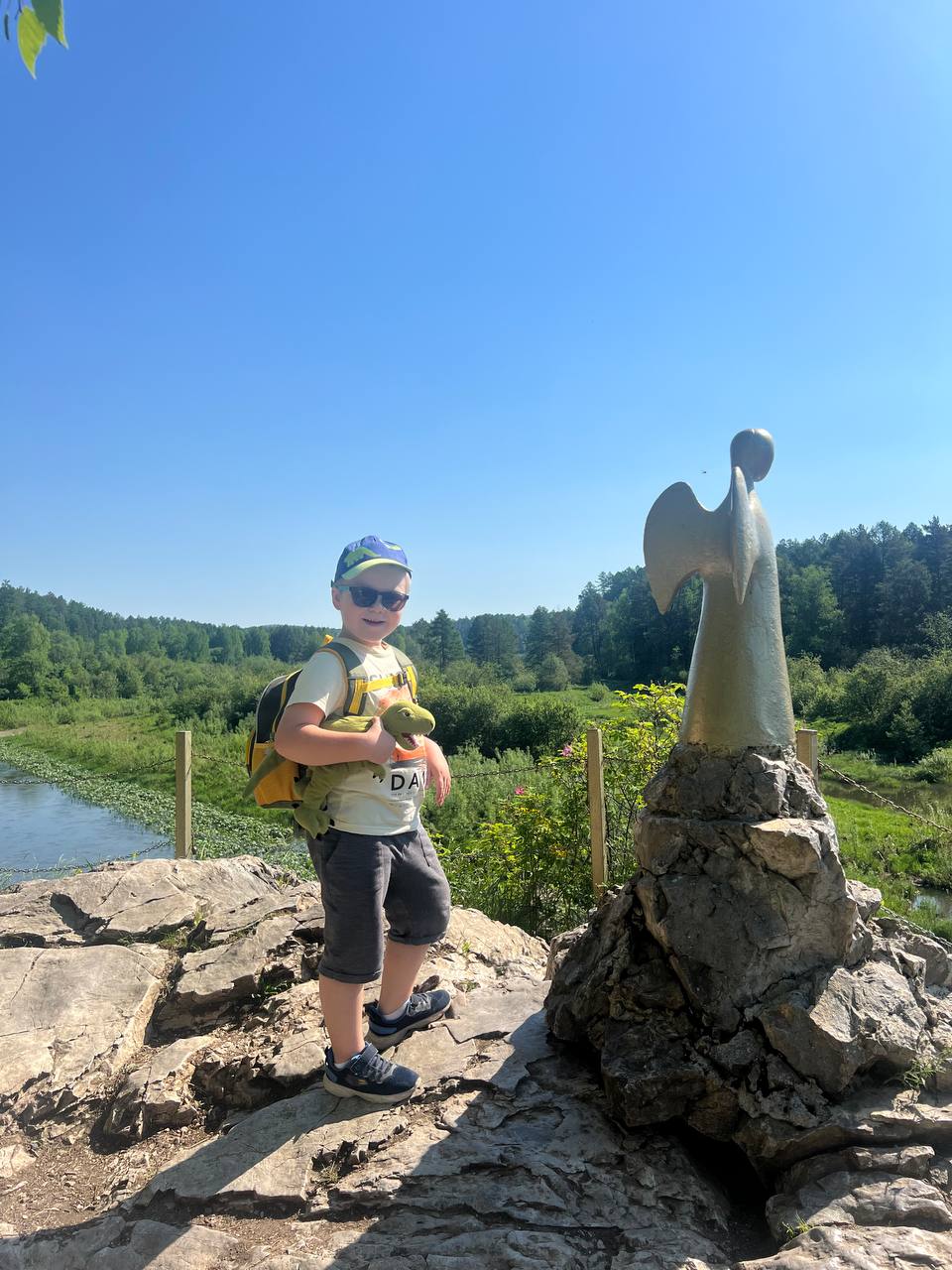 С первым днём лета ☀️
В эти выходные мы с семьей отправились в природный парк Оленьи ручьи в Свердловской области | Сетка — социальная сеть от hh.ru