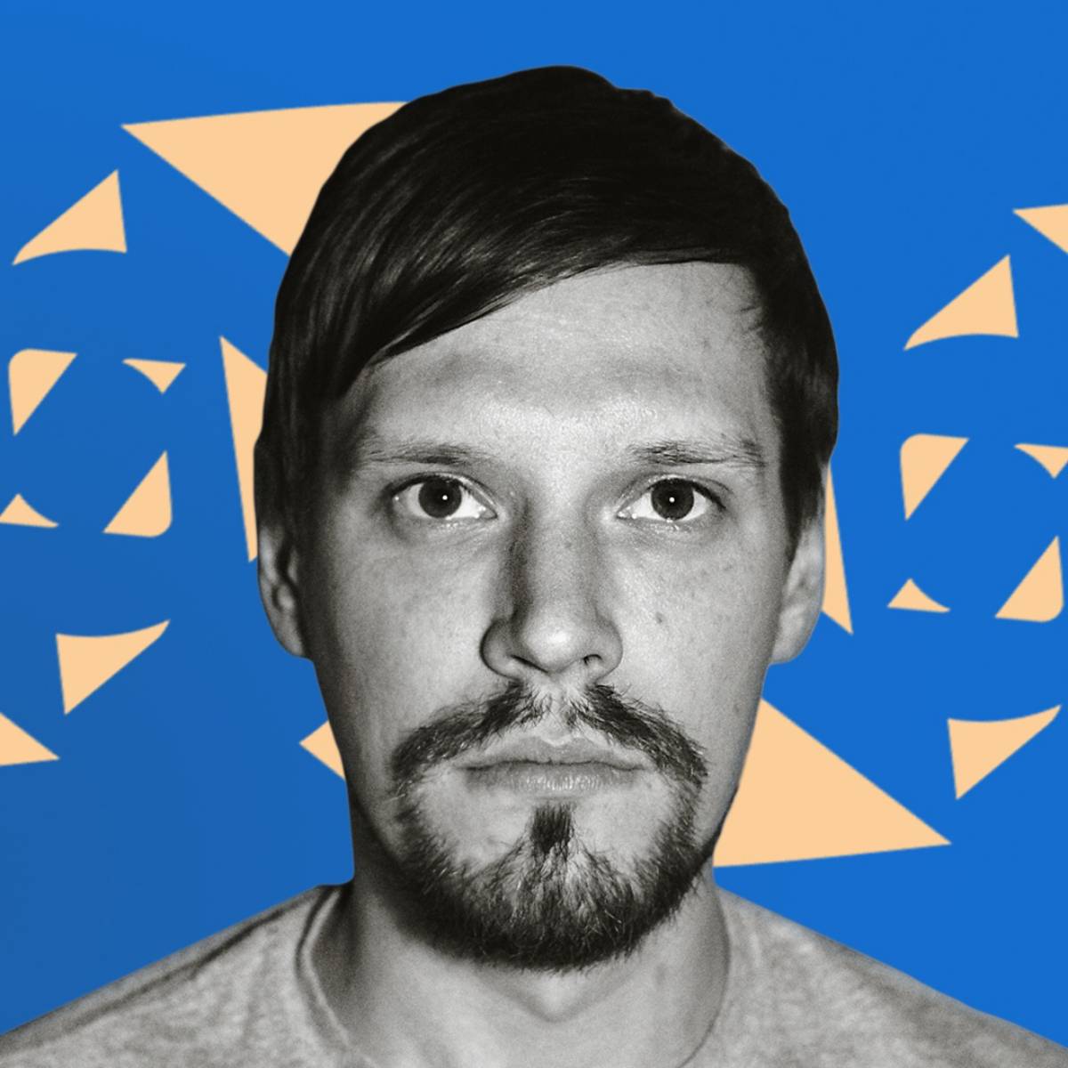 Роман Закускин