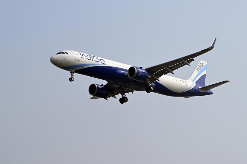 Indian Billionaire Rahul Bhatia’s IndiGo Steps Up Fleet Expansion Amid Travel Boom
An Airbus SE A321 aircraft, operated by IndiGo—India’s largest airline by revenue and part of InterGlobe Aviation Ltd | Сетка — социальная сеть от hh.ru