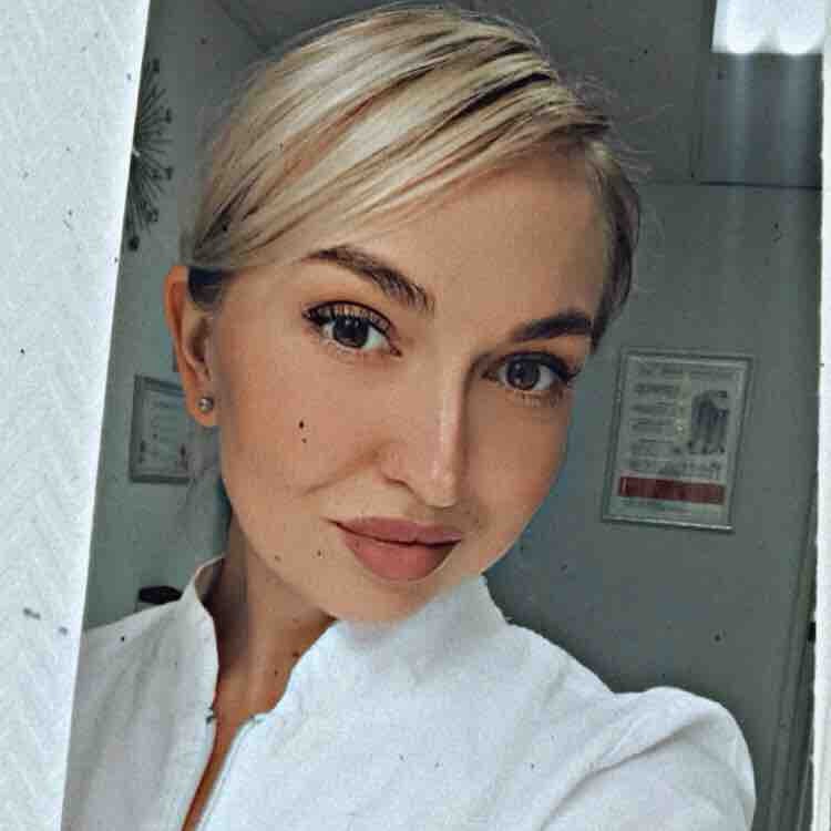 Алена Степанова | Сетка — социальная сеть от hh.ru