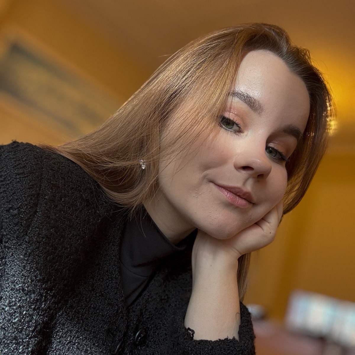 Алена Жукова | Сетка — социальная сеть от hh.ru