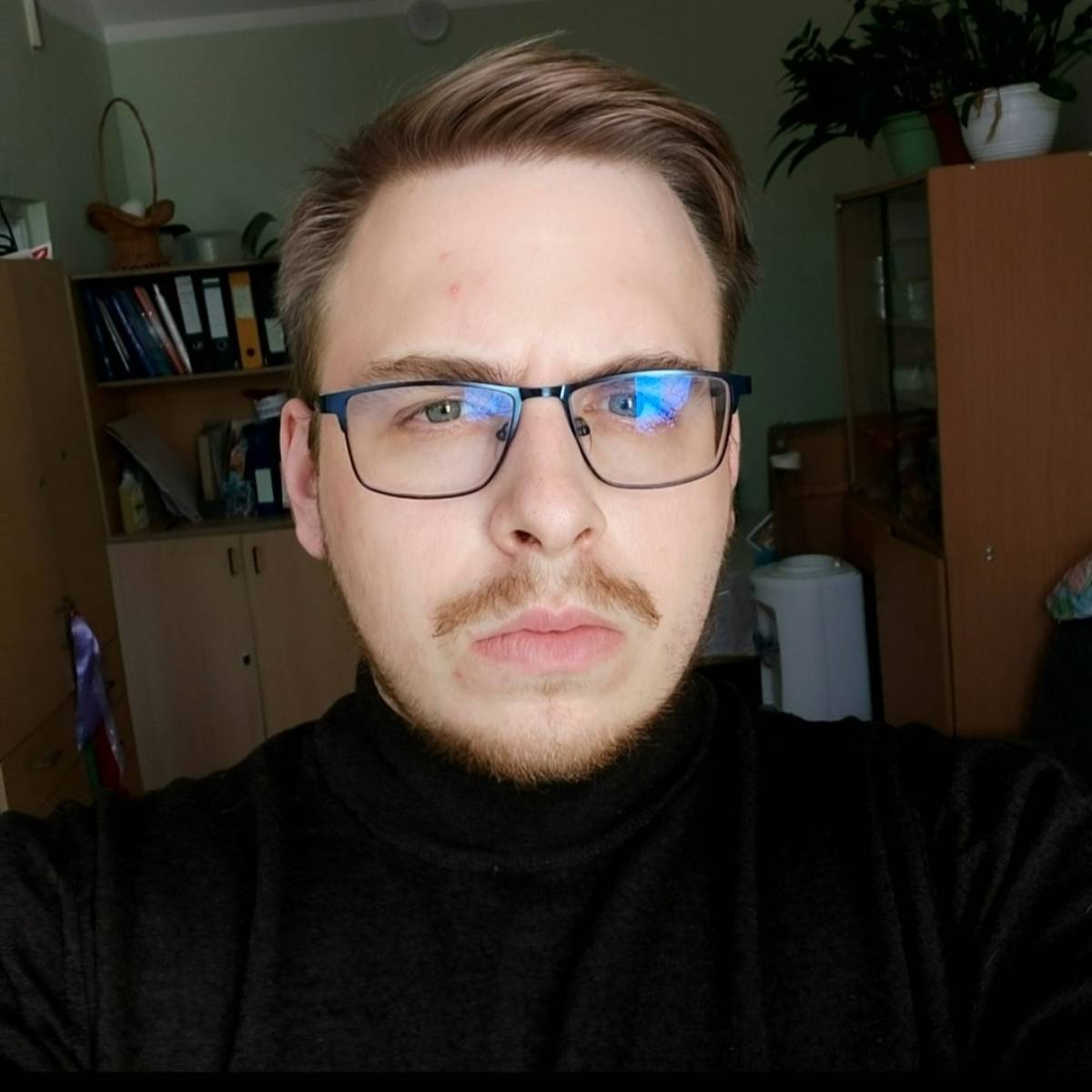 Андрей Пронин
