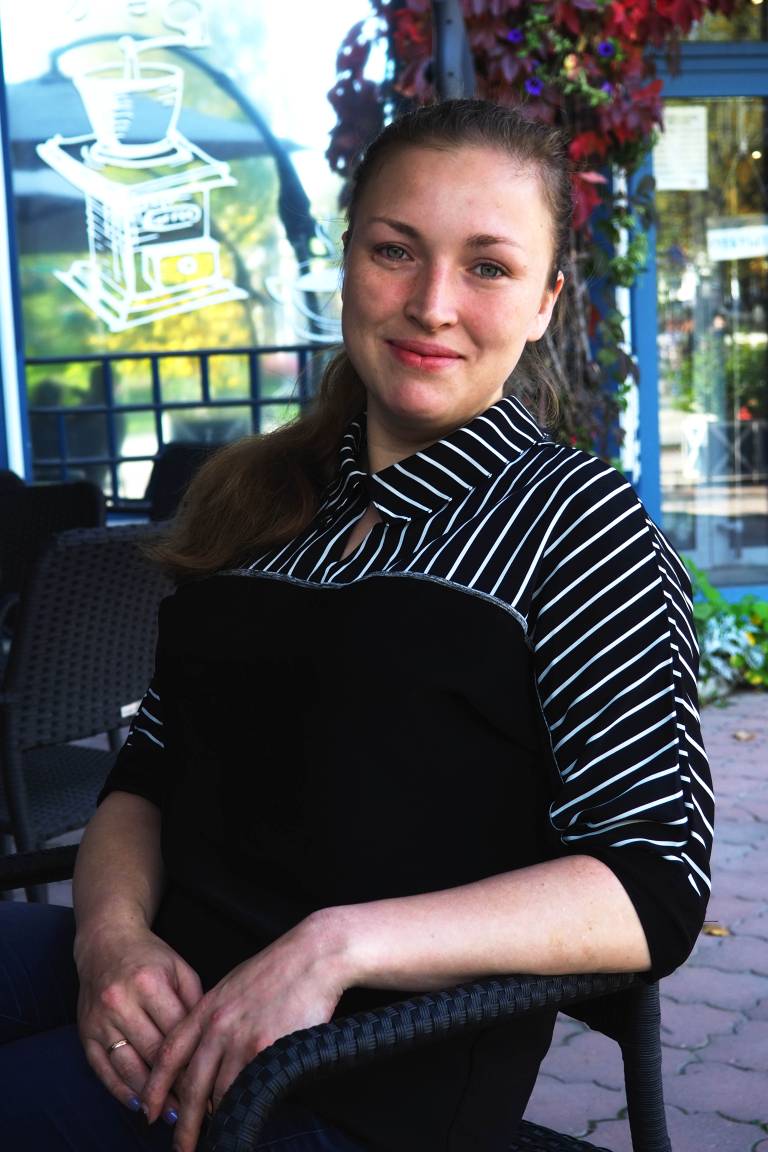 Алёна Сазонова