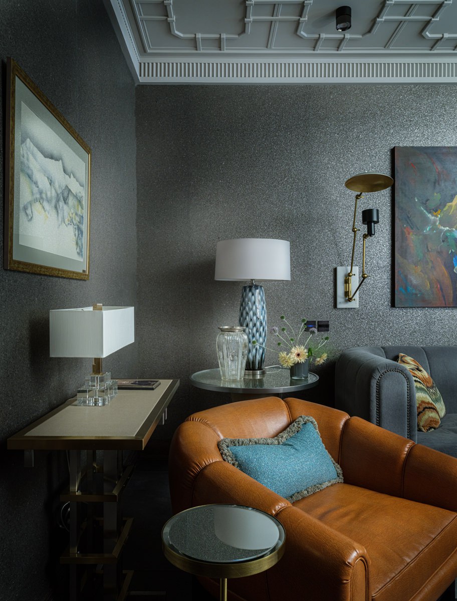 Невероятно, но факт: вы видите не квартиру, хотя именно так может показаться, — это домашний офис успешного бизнесмена. Своими идеями, далекими от стереотипов, с WA поделился дизайнер Борис Дмитриев | Сетка — социальная сеть от hh.ru