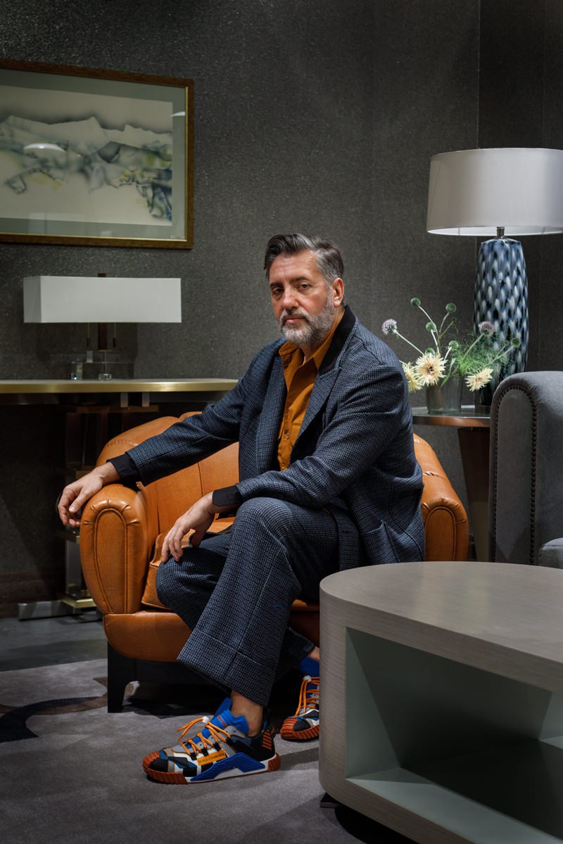 Невероятно, но факт: вы видите не квартиру, хотя именно так может показаться, — это домашний офис успешного бизнесмена. Своими идеями, далекими от стереотипов, с WA поделился дизайнер Борис Дмитриев | Сетка — социальная сеть от hh.ru