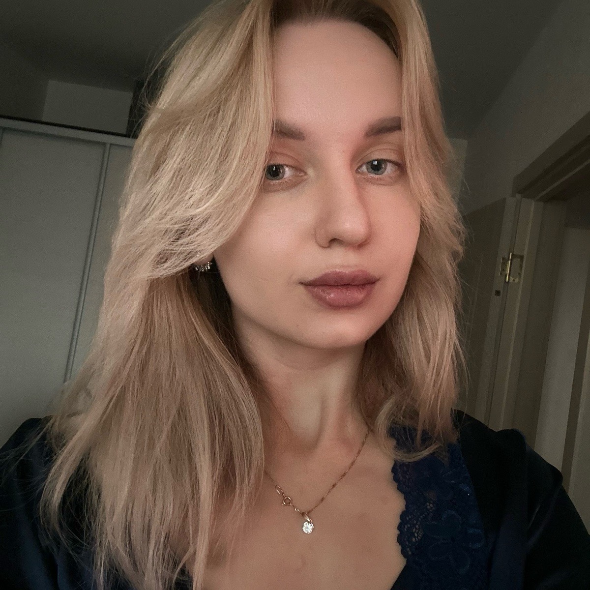 Лена Есипенко