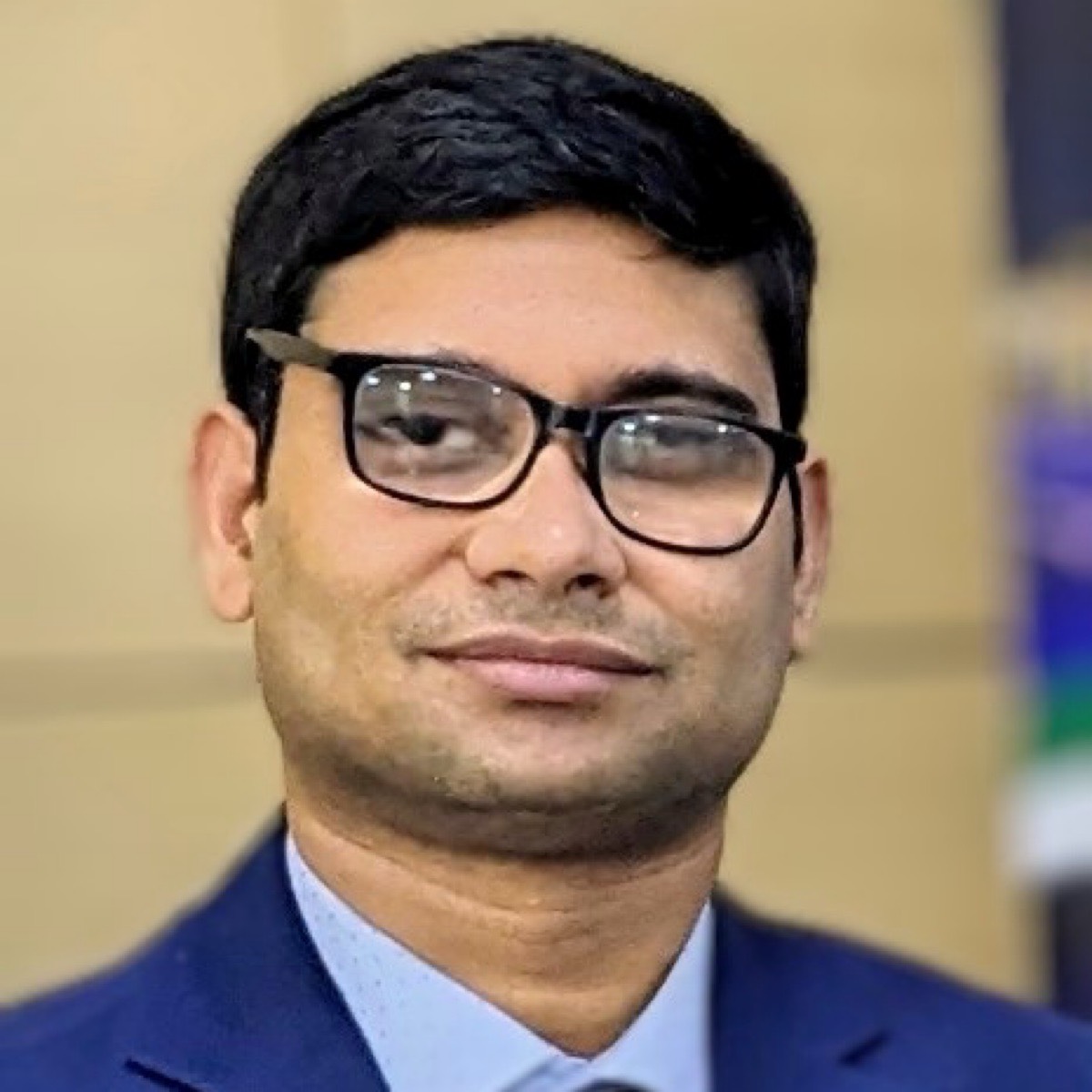 Гаутам Кашяп | Сетка — социальная сеть от hh.ru