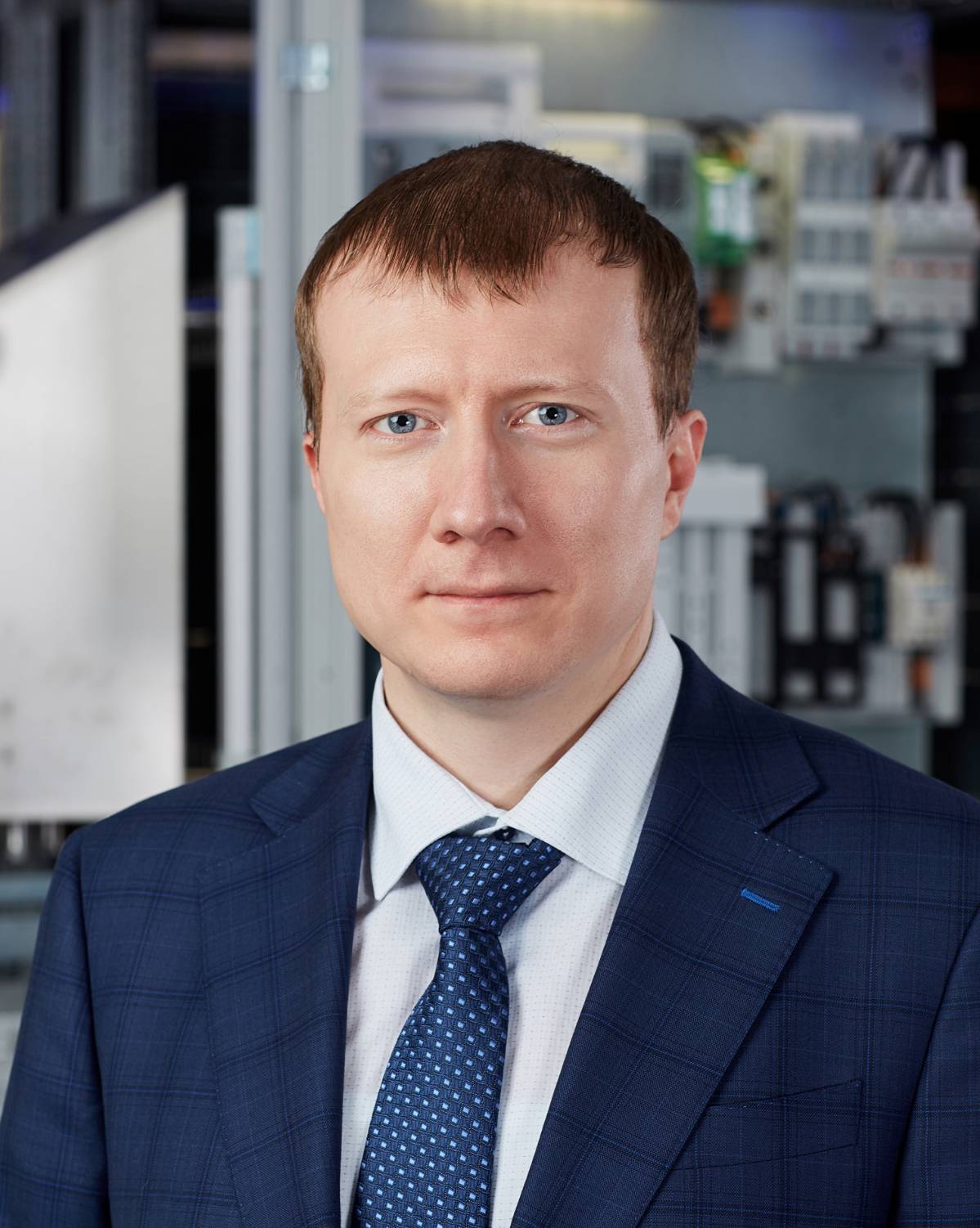 Анатолий Чуев | Сетка — социальная сеть от hh.ru