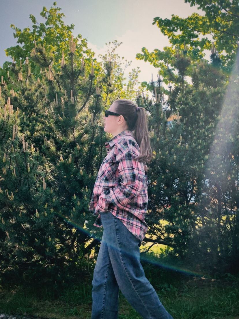 Любим нашу территорию в летних лучах солнца ☀️ | Сетка — социальная сеть от hh.ru