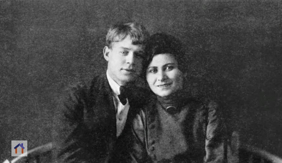 В начале 1925 года Сергей Есенин познакомился с внучкой Льва Толстого Софьей | Сетка — социальная сеть от hh.ru