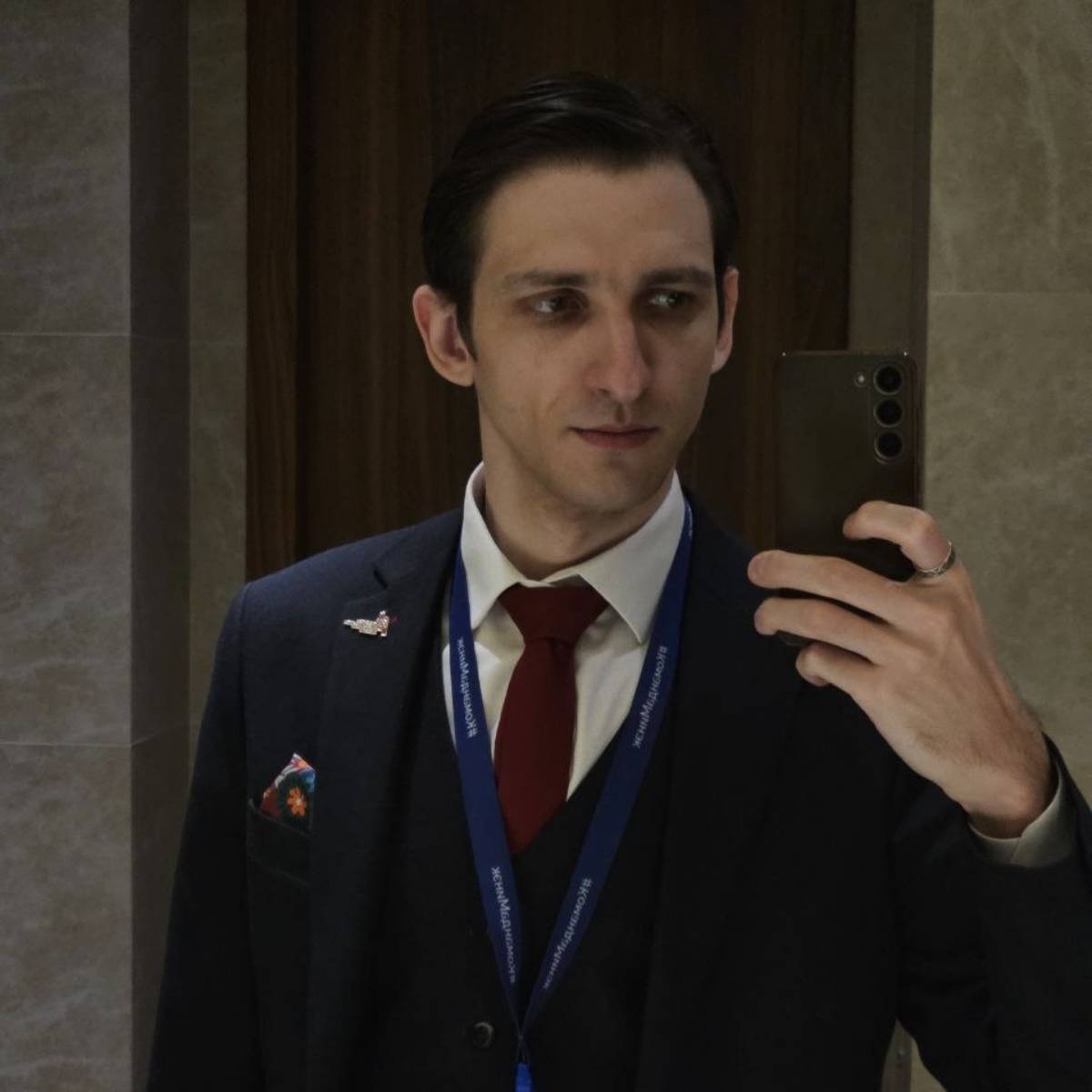 Виктор Адартасов