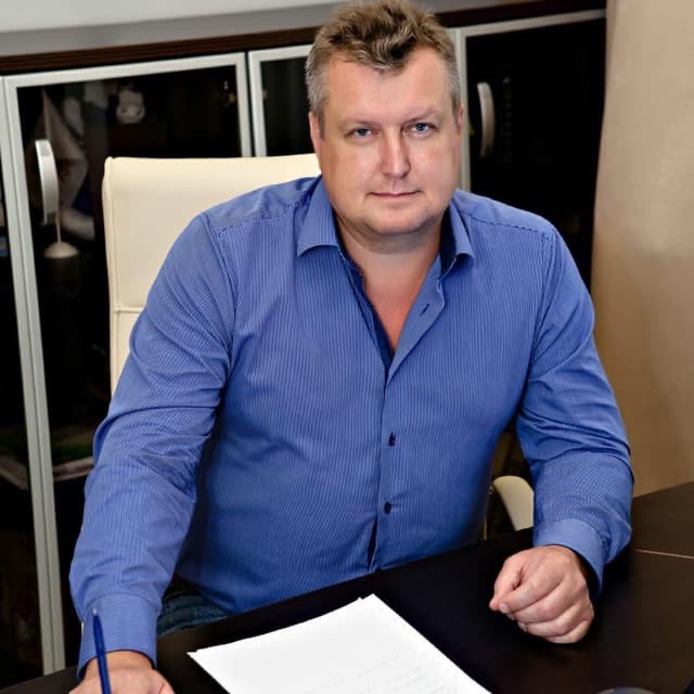 Олег Телешов | Сетка — социальная сеть от hh.ru