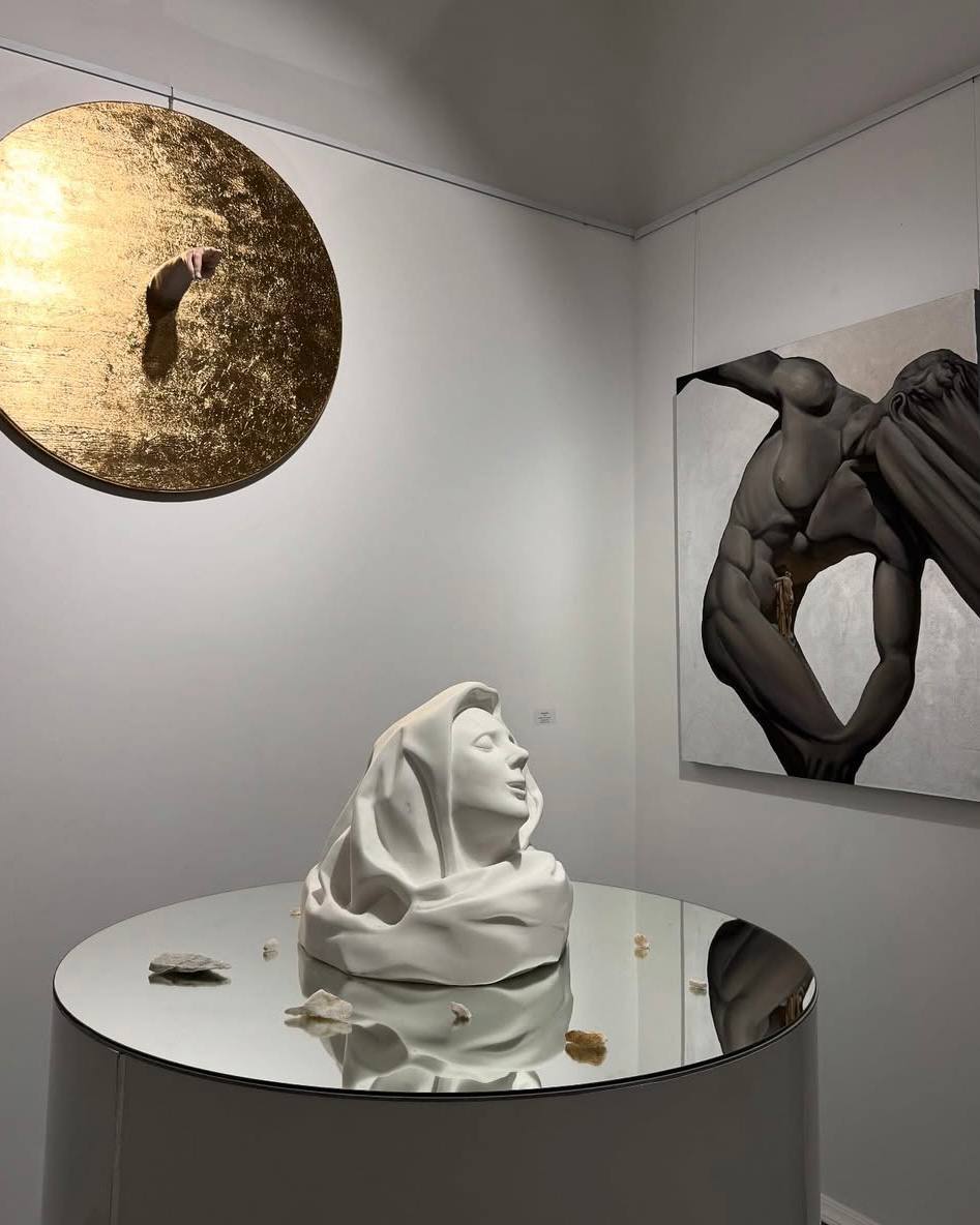 🖼️Бесплатная выставка «KAIROS» в omelchenko gallery
до 15 июня
вт-пт: 13:00-20:00
сб-вс: 12:00-20:00
Выставка, построенная на пересечении искусства, философии времени и алхимии образа, раскрывает поня... | Сетка — социальная сеть от hh.ru