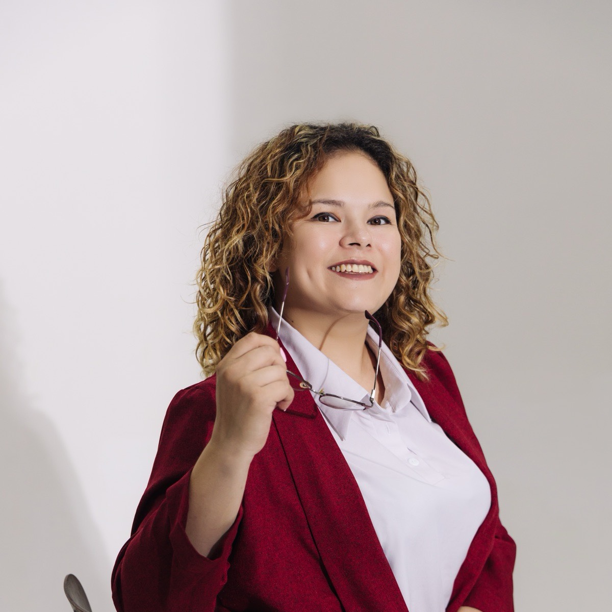 Людмила Нижевская | Сетка — социальная сеть от hh.ru