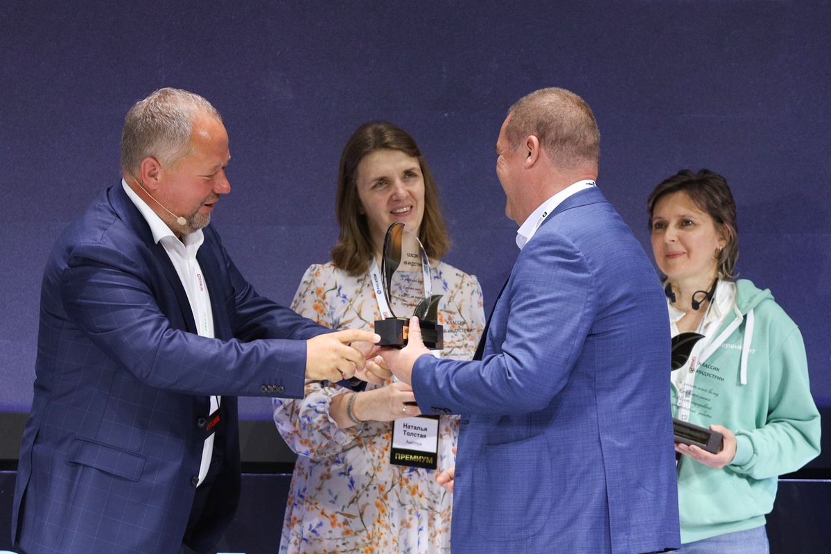 HR EXPO PRO 2025: как собиралась профессиональная повестка года
Юбилейный HR EXPO PRO собрал 3700 участников, более 200 спикеров и 50+ экспонентов | Сетка — социальная сеть от hh.ru