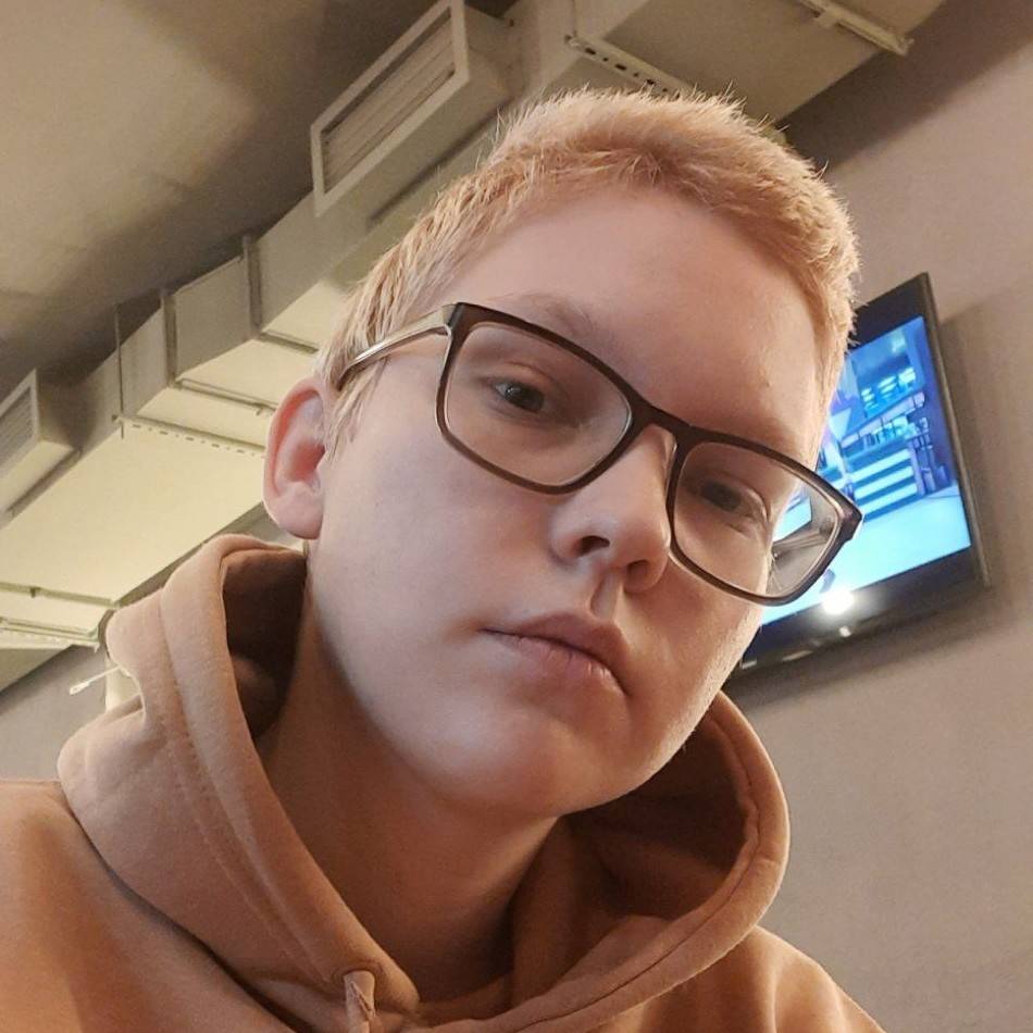 Ксения Плаксенкова | Сетка — социальная сеть от hh.ru