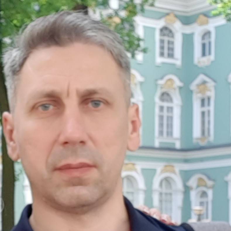 Сергей Бобылев