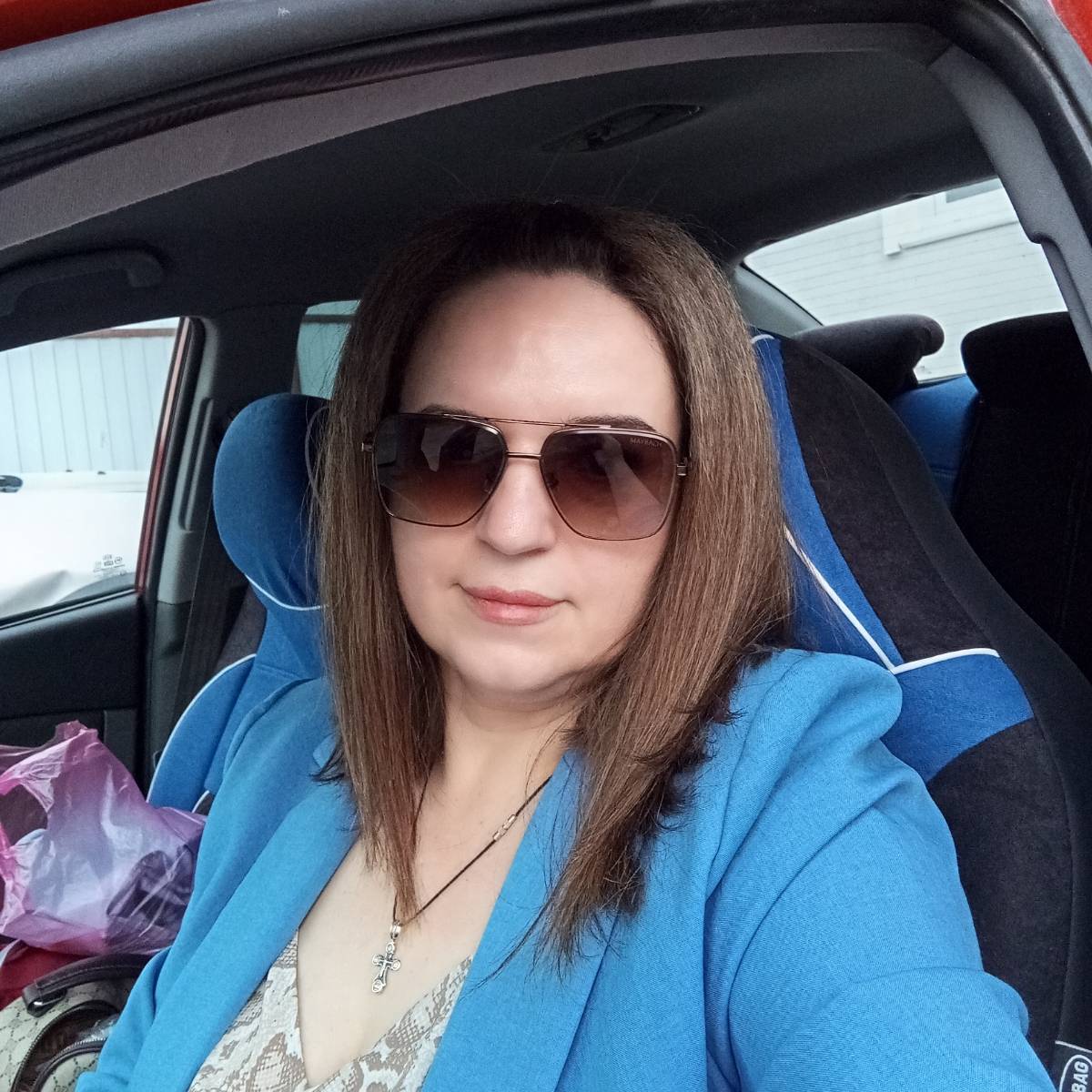 Marina Korneva | Сетка — социальная сеть от hh.ru