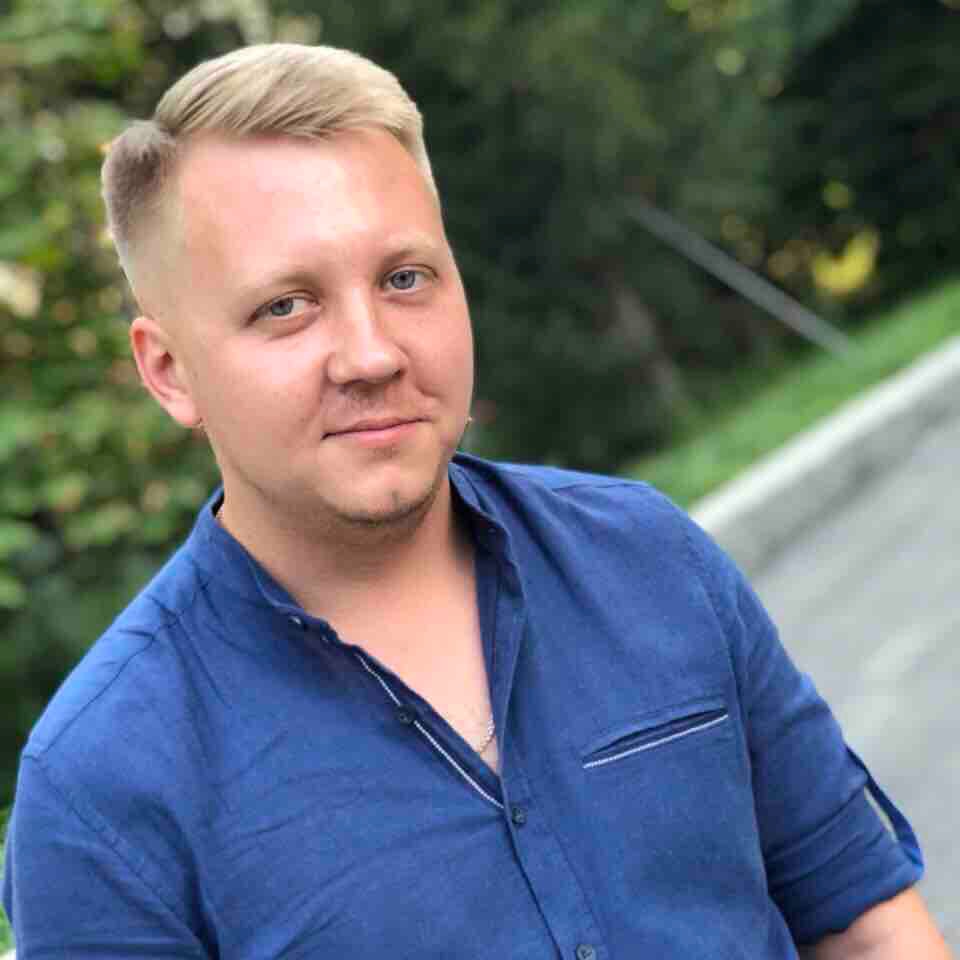 Влад Фоменков