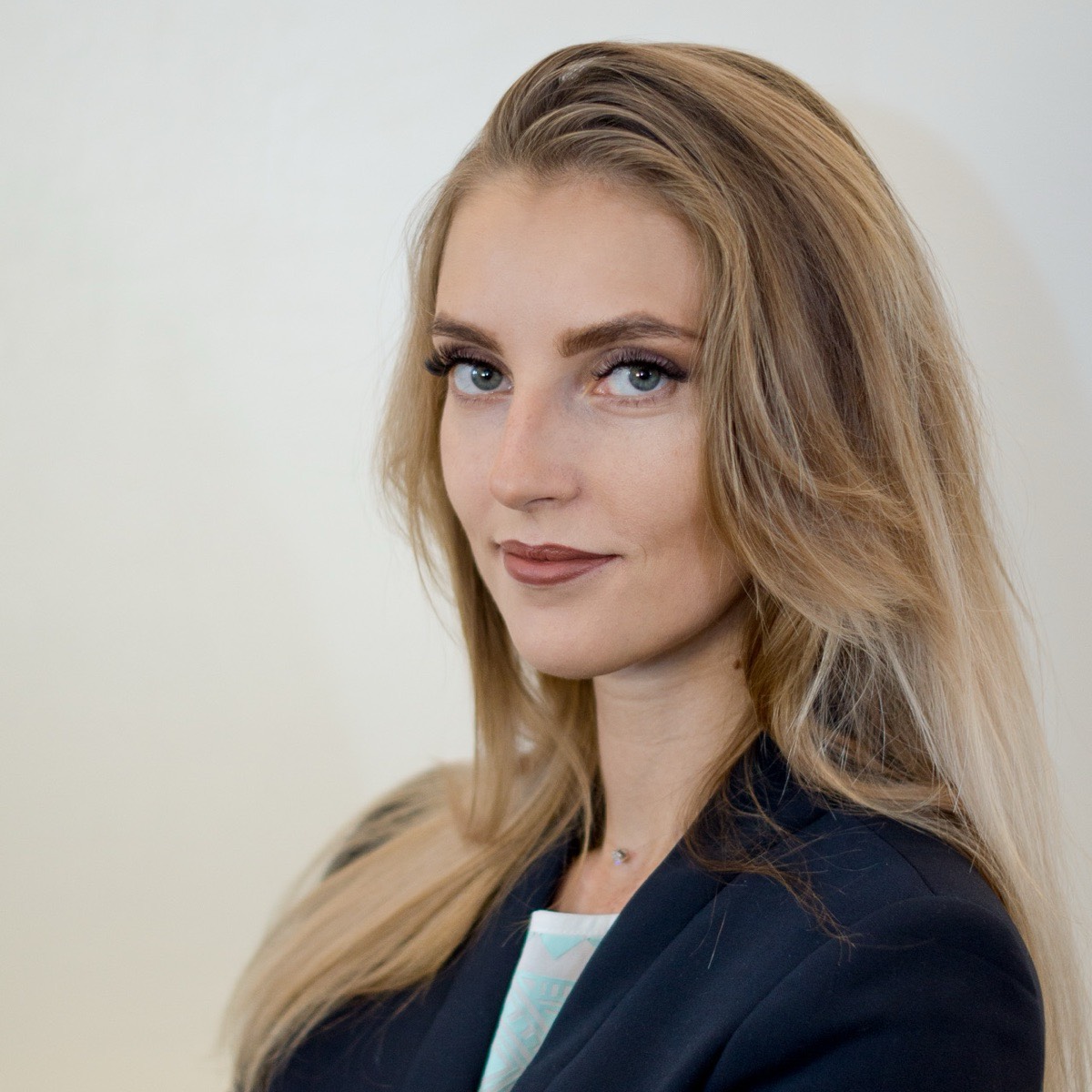 Виолетта Семёнова | Сетка — социальная сеть от hh.ru