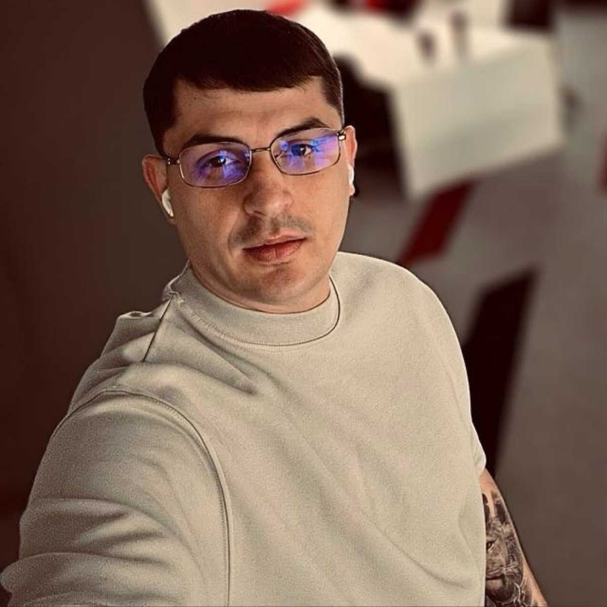 Максим Сериков | Сетка — социальная сеть от hh.ru