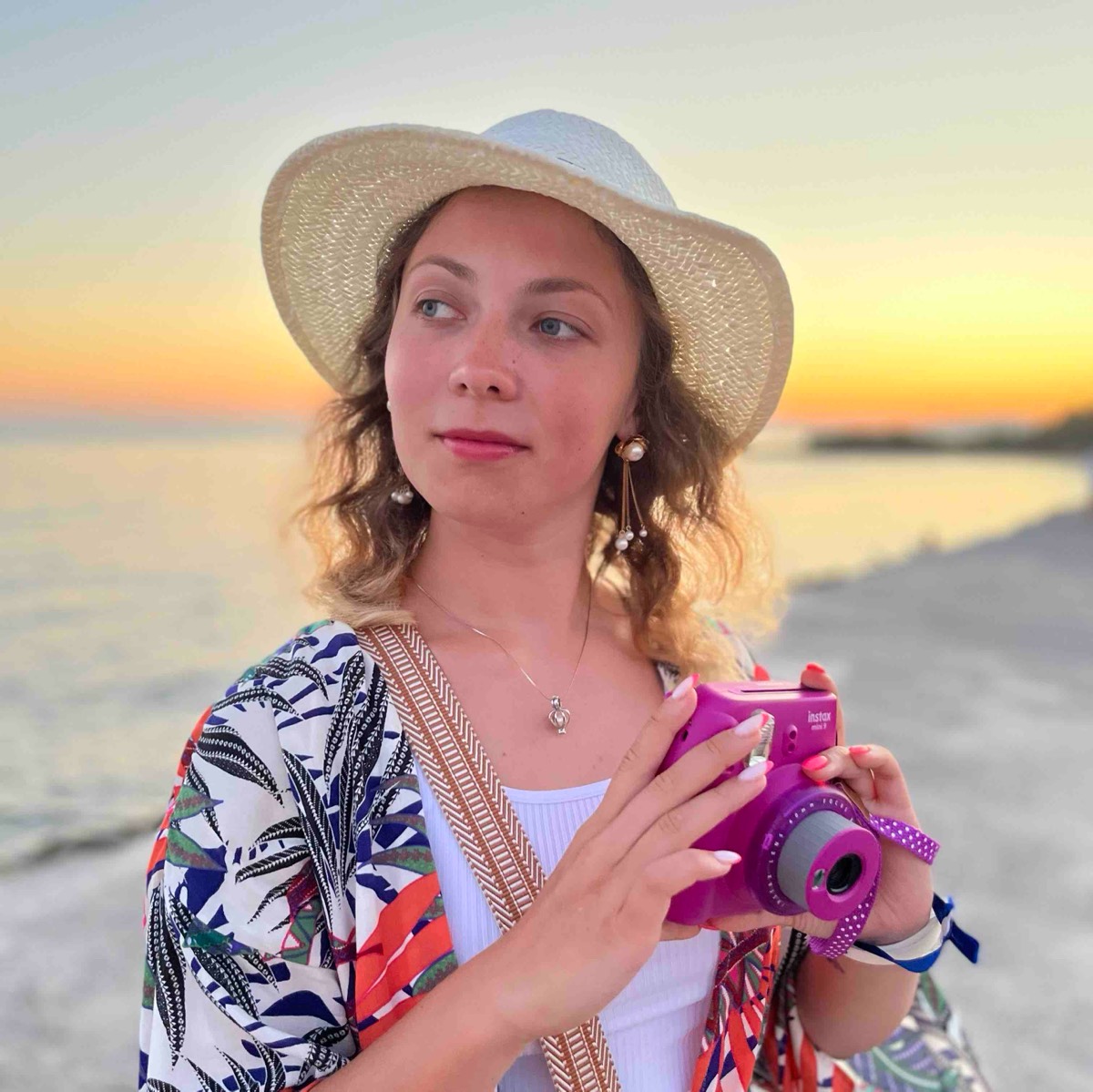 Алина Великанова
