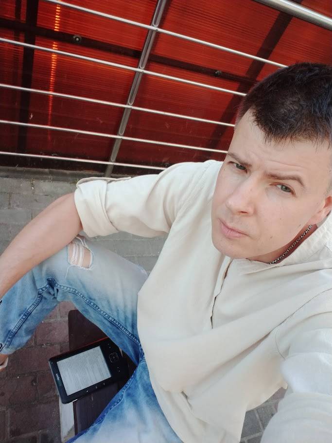 Александр Семенов