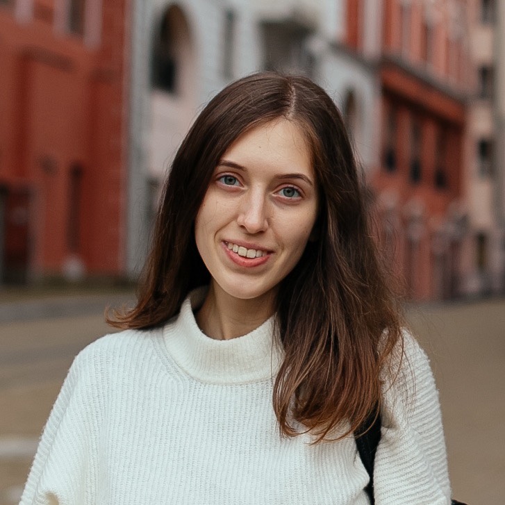 Арина Антонова