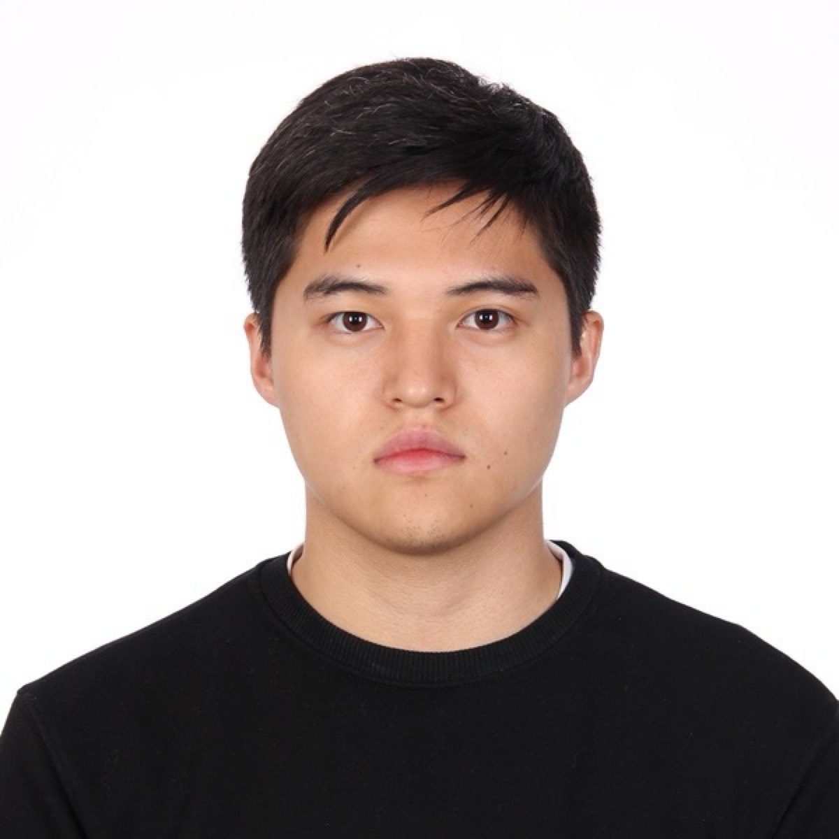 Dias Kadirkhanov | Сетка — социальная сеть от hh.ru